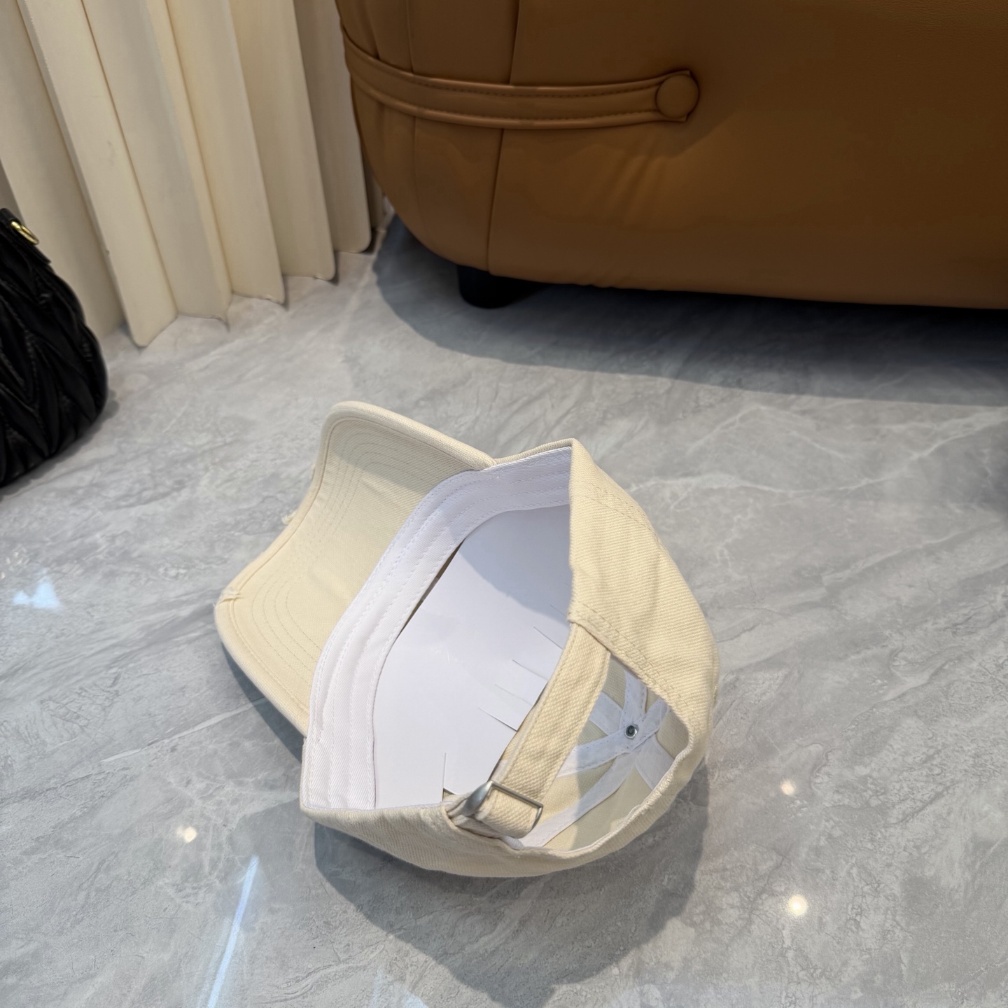 普拉达 Prada🆕新款个性棒球帽，高品质透气性巨佳，四季佩戴款高颜值时尚单品！男女同款