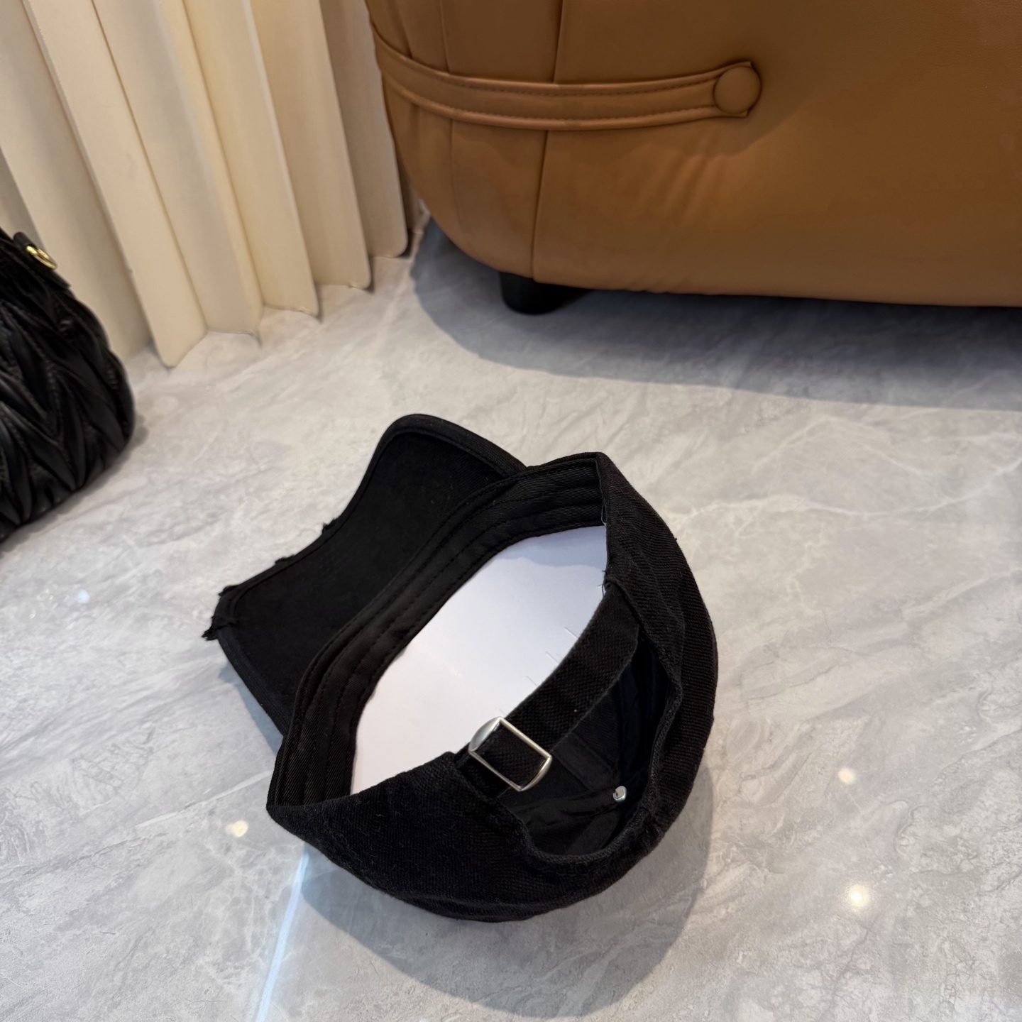 普拉达 Prada🆕新款个性棒球帽，高品质透气性巨佳，四季佩戴款高颜值时尚单品！男女同款