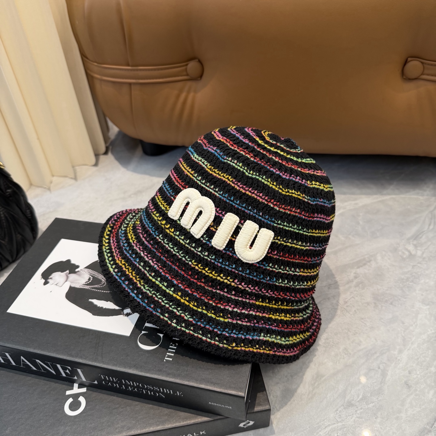 Miu Miu miumiu 谬针织盆帽 渔夫帽高密度制作 一顶 有品位的针织帽了~出街首选 帽型超美腻颜色妥妥