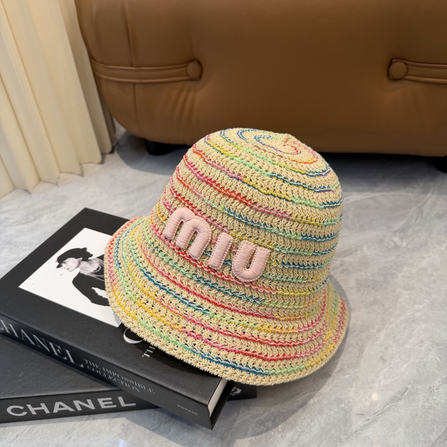 Miu Miu miumiu 谬针织盆帽 渔夫帽高密度制作 一顶 有品位的针织帽了~出街首选 帽型超美腻颜色妥妥
