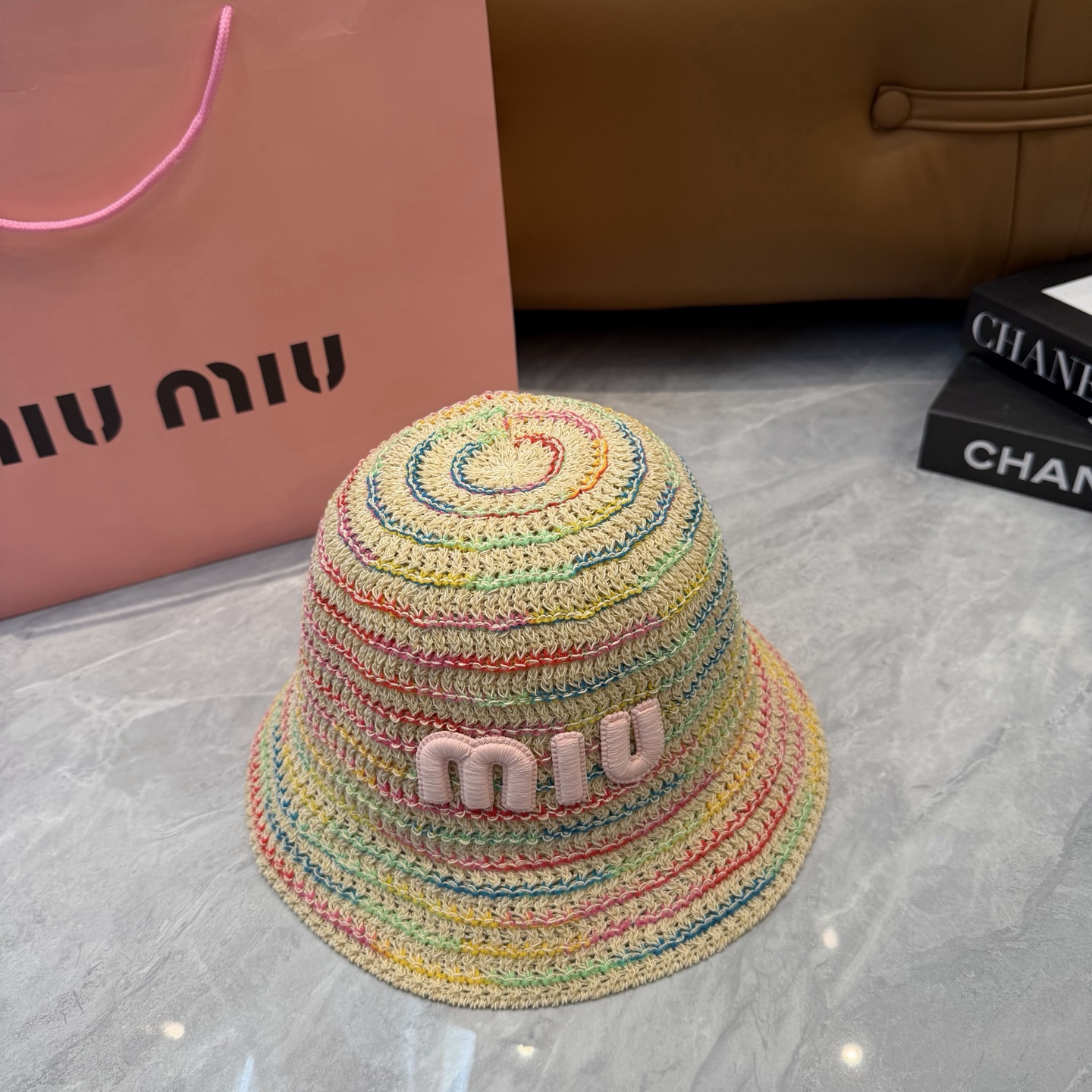 Miu Miu miumiu 谬针织盆帽 渔夫帽高密度制作 一顶 有品位的针织帽了~出街首选 帽型超美腻颜色妥妥