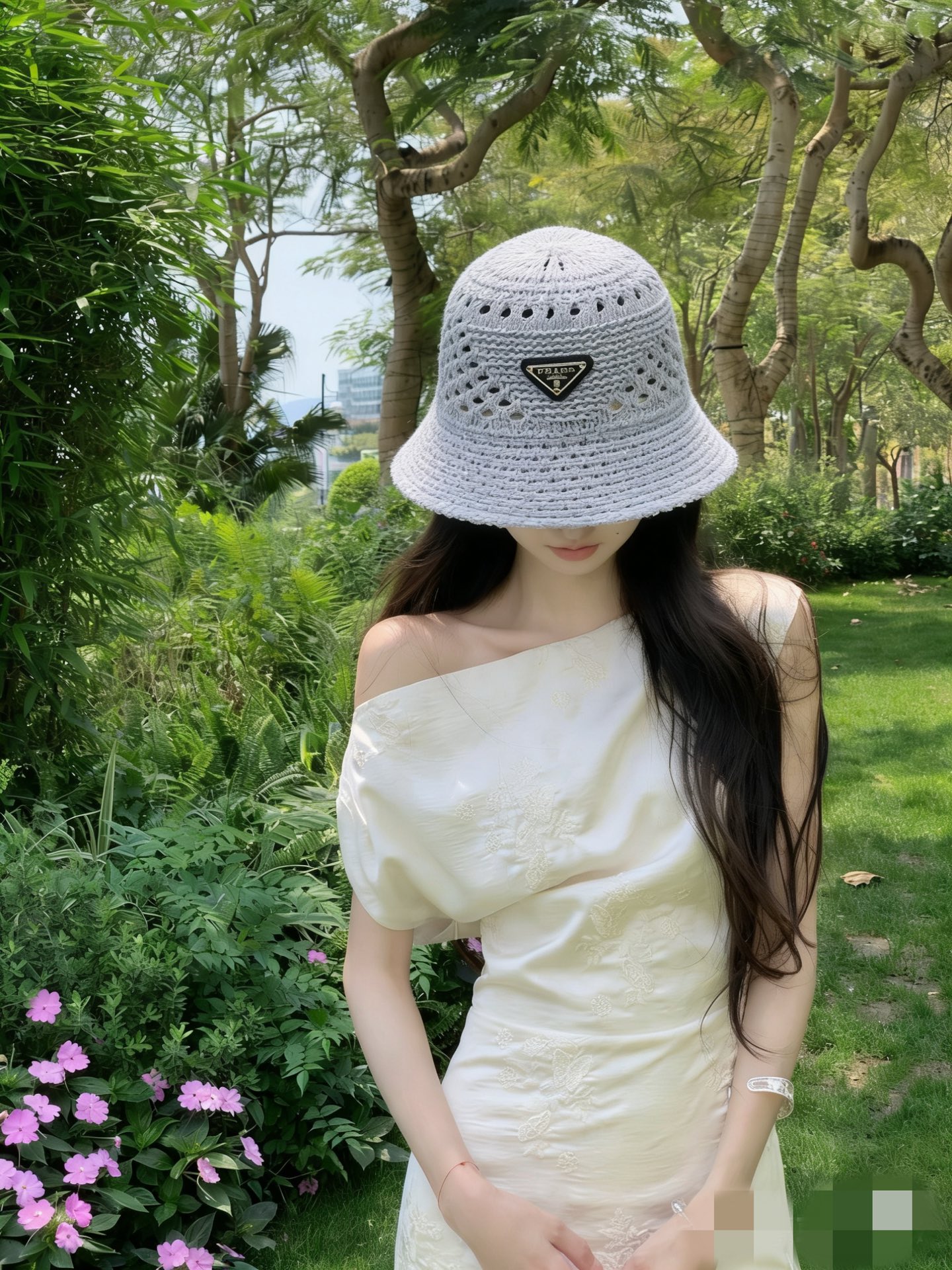 Prada 普拉达 针织盆帽，渔夫帽高密度制作，一顶 有品位的针织帽了~出街首选 帽型超美腻颜色妥妥，轻便携带 小仙女 头围57cm