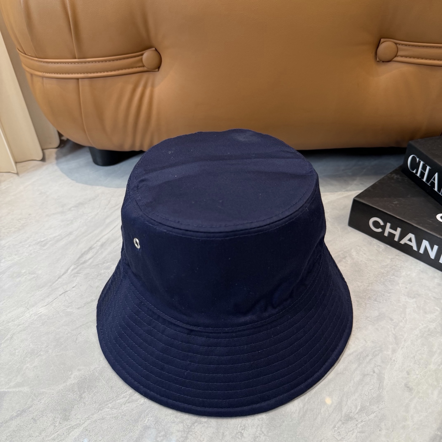 Dior Dior 迪奥 新款 双面渔夫帽，純也格调很有感觉，很酷很 ， 断货热门，质量超赞