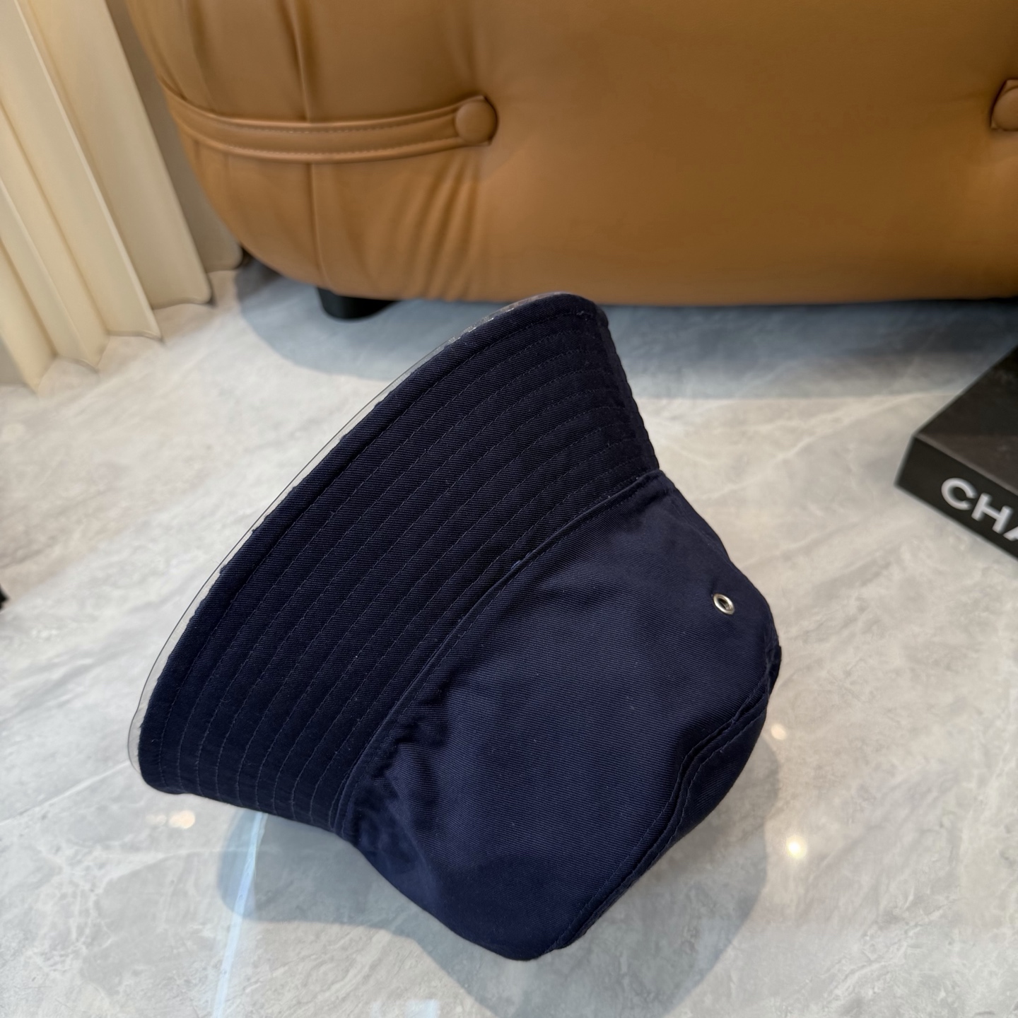 Dior Dior 迪奥 新款 双面渔夫帽，純也格调很有感觉，很酷很 ， 断货热门，质量超赞