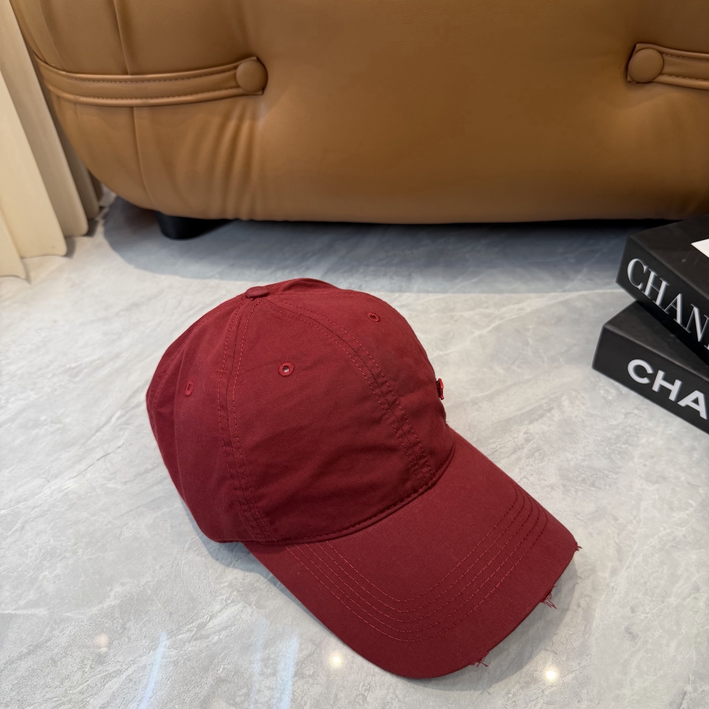 【CHANEL香奈儿】新款简约小香logo棒球帽，新款出货，大牌款超好搭配，赶紧入手！