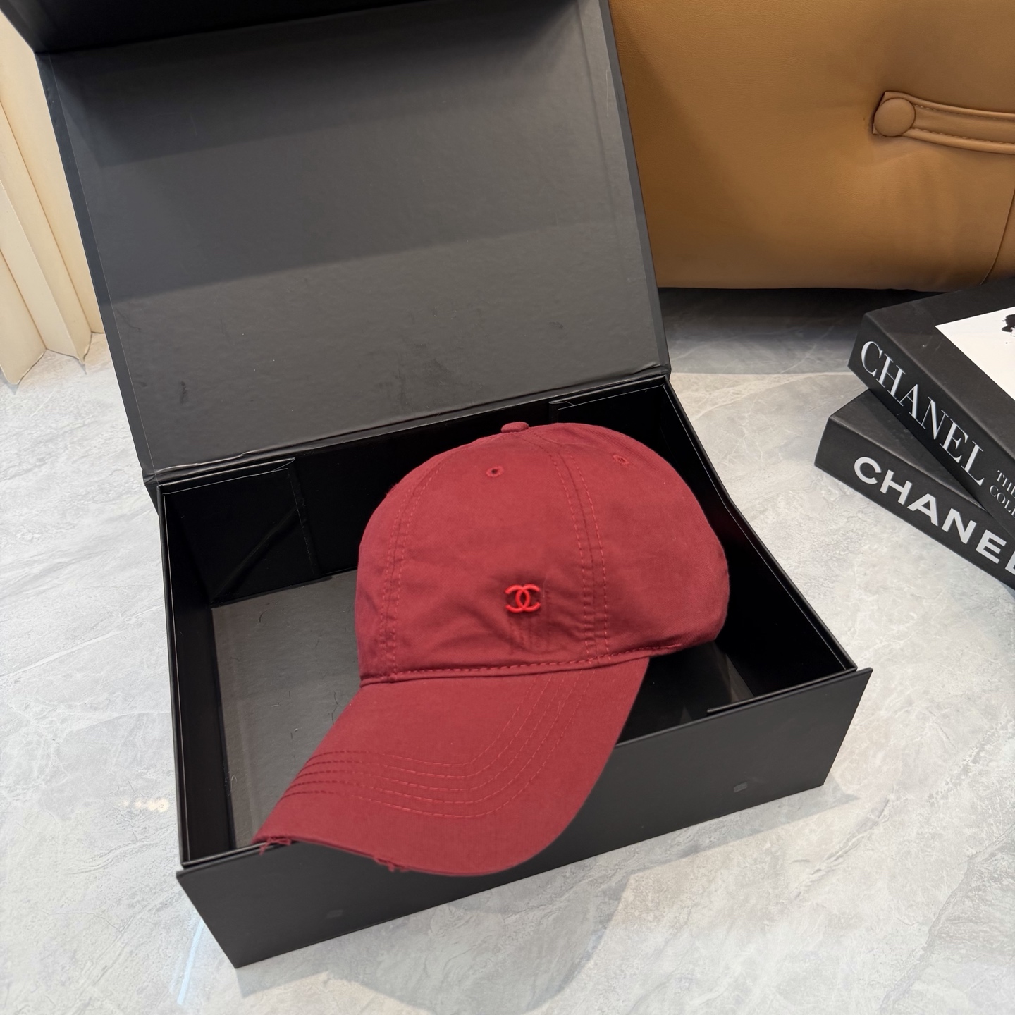 【CHANEL香奈儿】新款简约小香logo棒球帽，新款出货，大牌款超好搭配，赶紧入手！