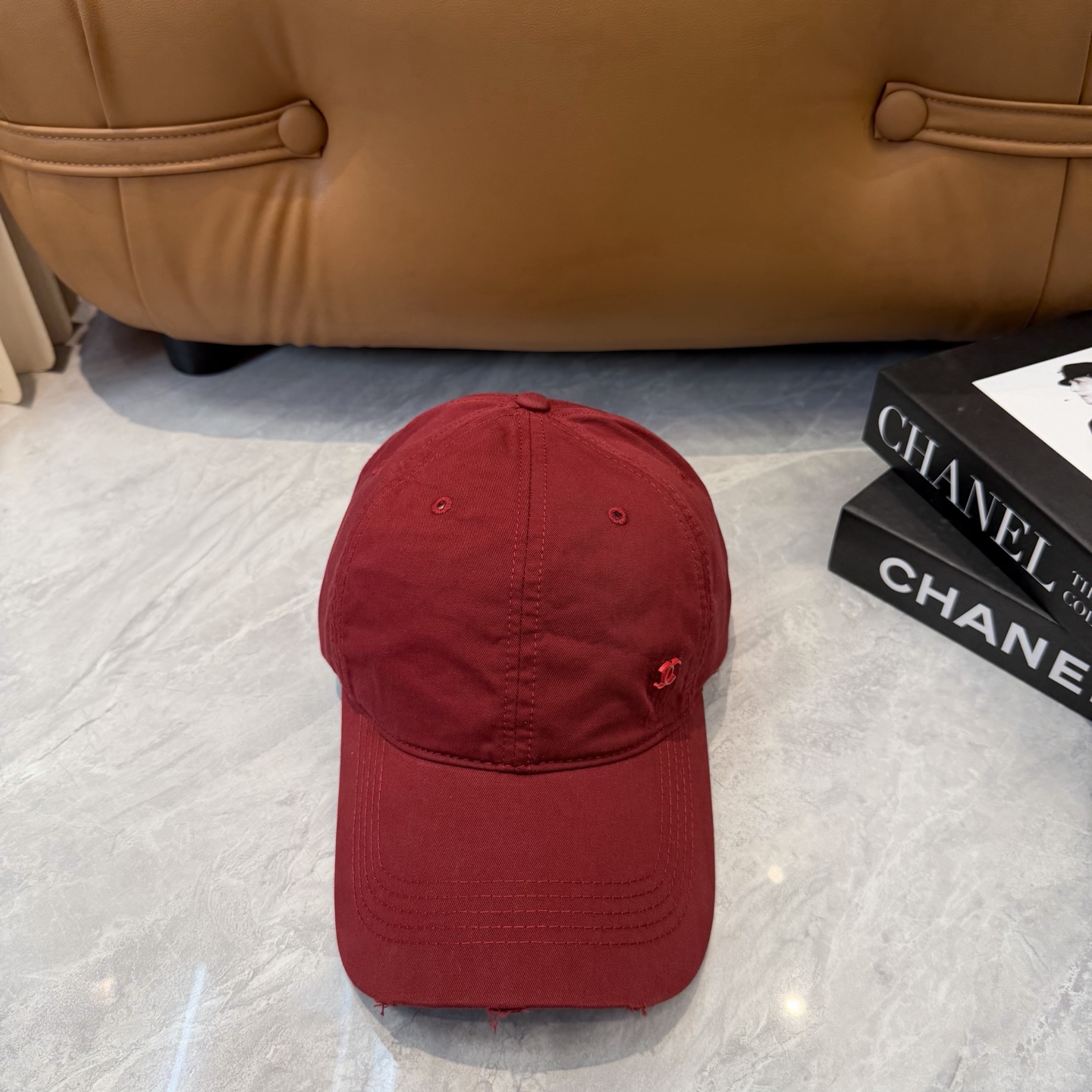 【CHANEL香奈儿】新款简约小香logo棒球帽，新款出货，大牌款超好搭配，赶紧入手！