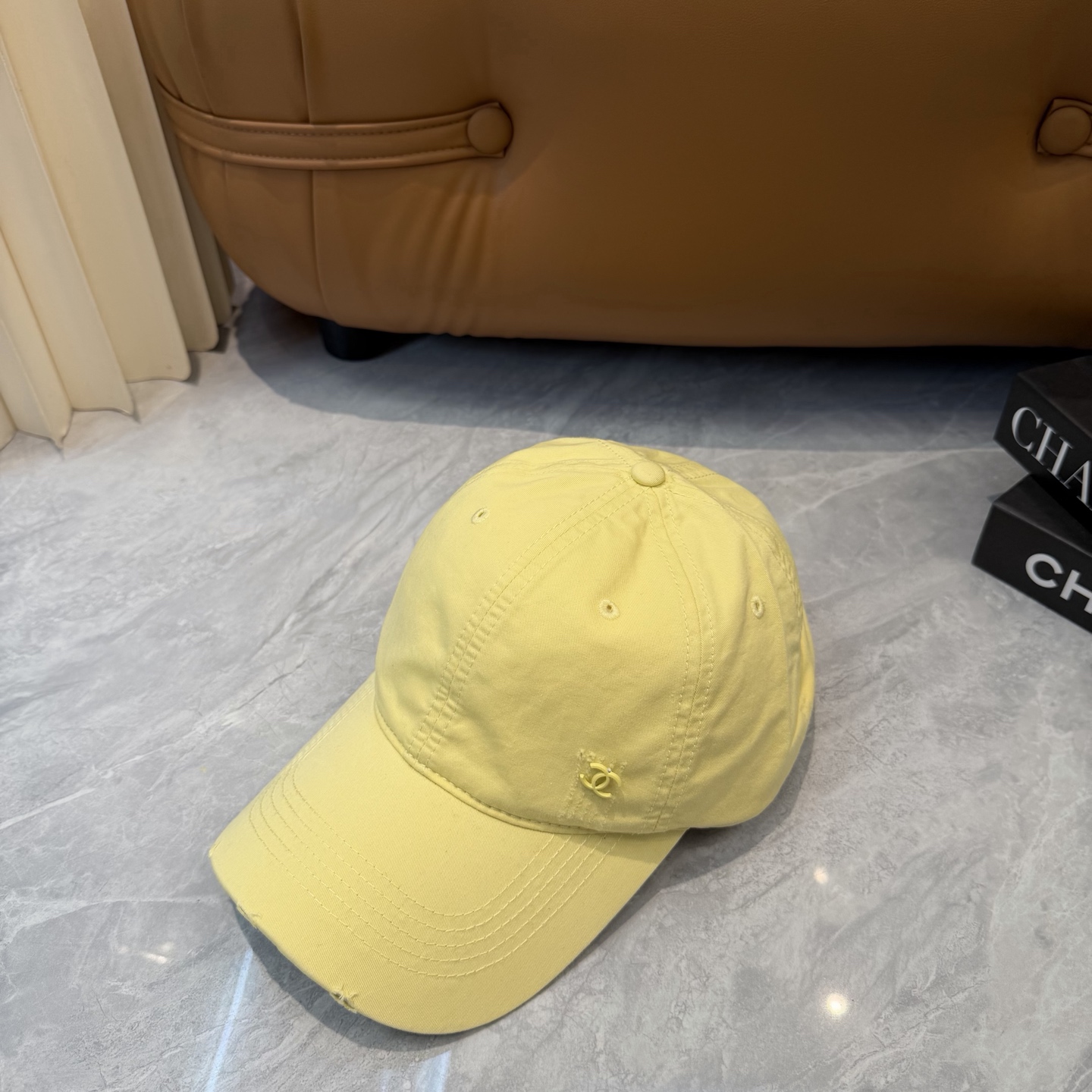 【CHANEL香奈儿】新款简约小香logo棒球帽，新款出货，大牌款超好搭配，赶紧入手！