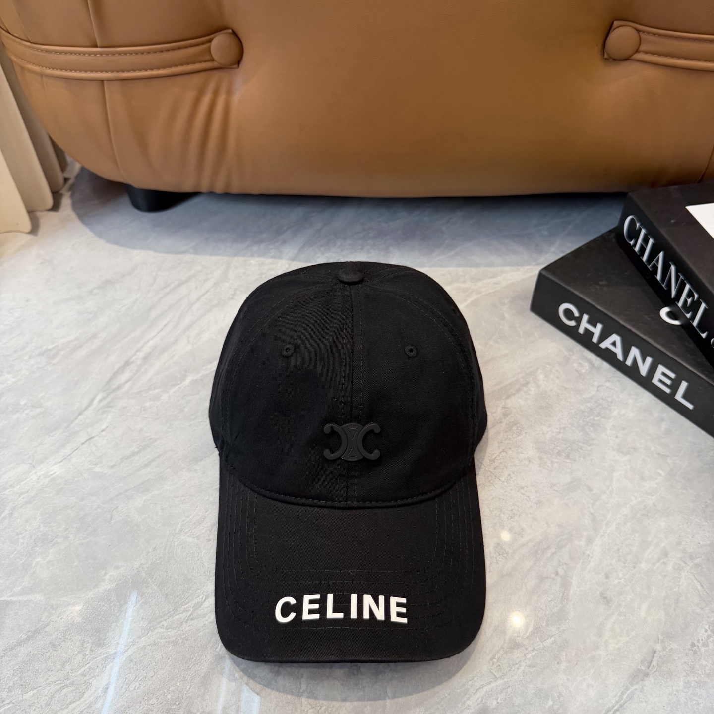 Celine 配防尘袋【CELINE赛琳】新款简约棒球帽，新款 ， 款超好搭配，赶紧入手