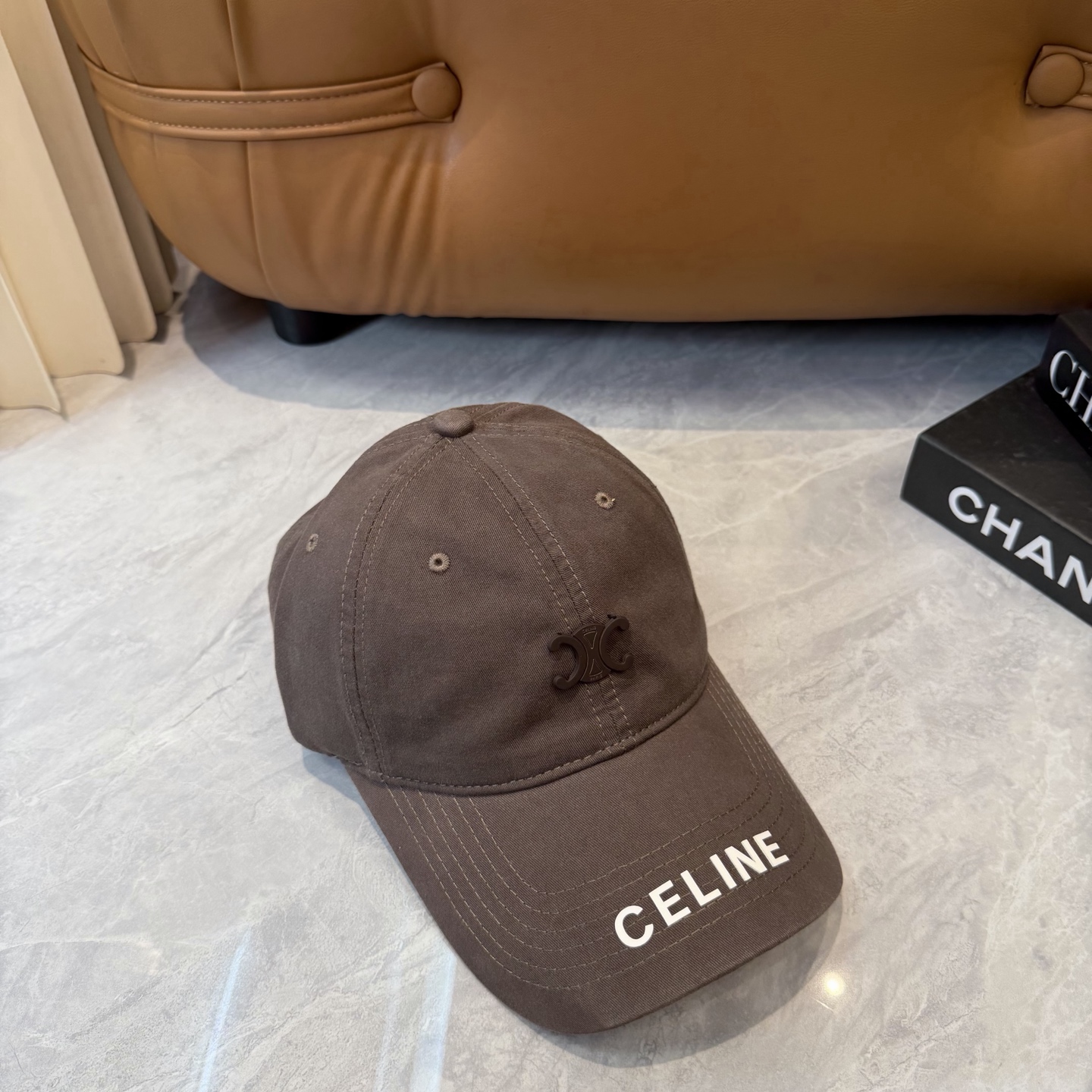 配防尘袋【CELINE赛琳】新款简约棒球帽，新款出货，大牌款超好搭配，赶紧入手！