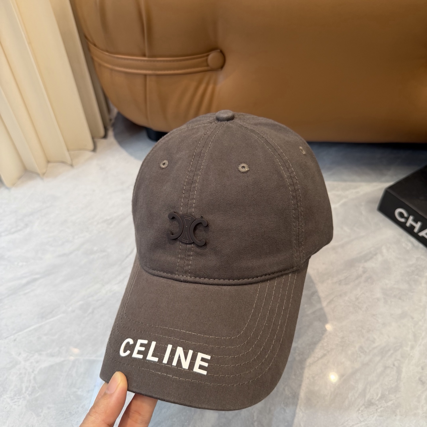 Celine 配防尘袋【CELINE赛琳】新款简约棒球帽，新款 ， 款超好搭配，赶紧入手