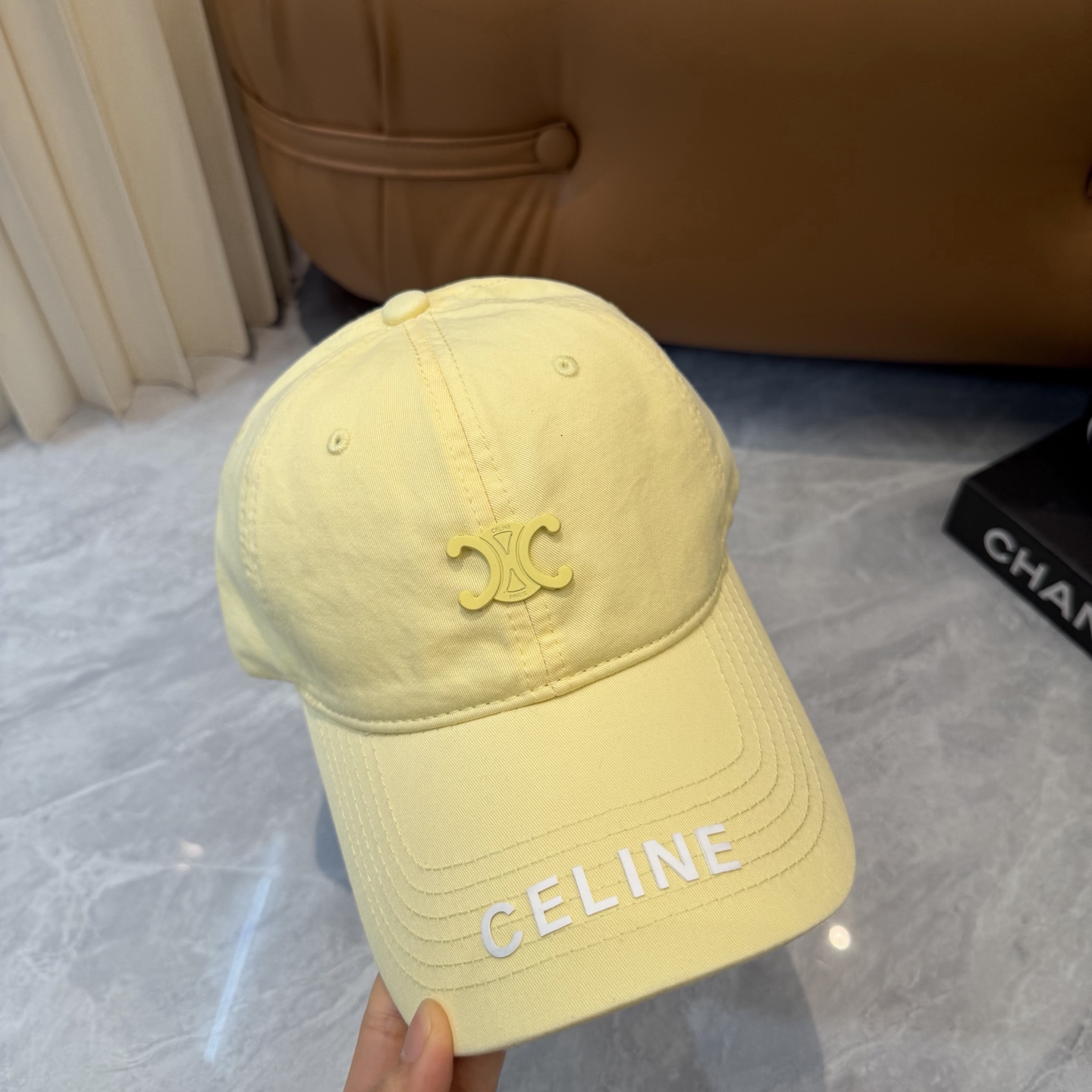 Celine 配防尘袋【CELINE赛琳】新款简约棒球帽，新款 ， 款超好搭配，赶紧入手