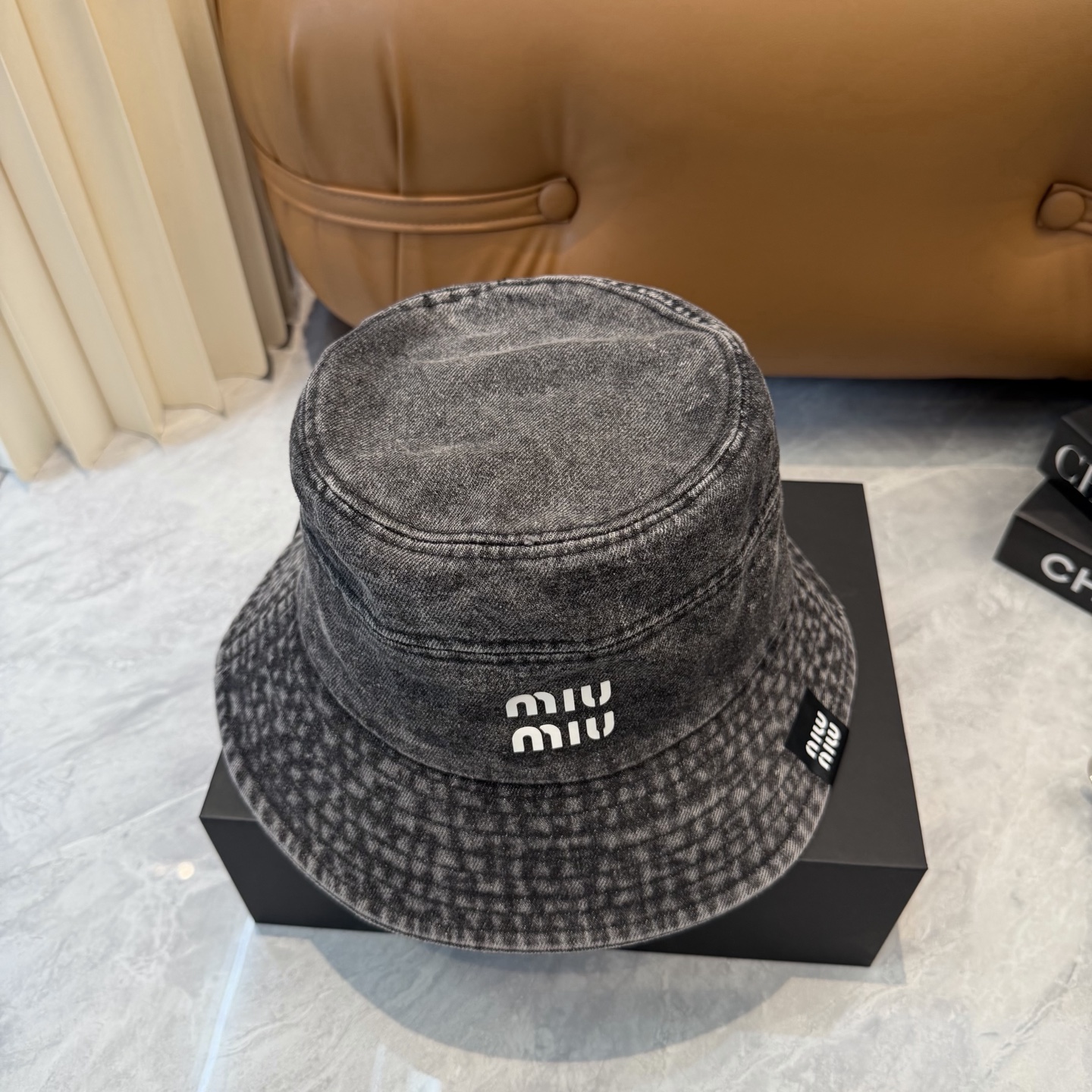 【Miumiu缪缪】新款牛仔订单款渔夫帽，大牌款超好搭配，赶紧入手！