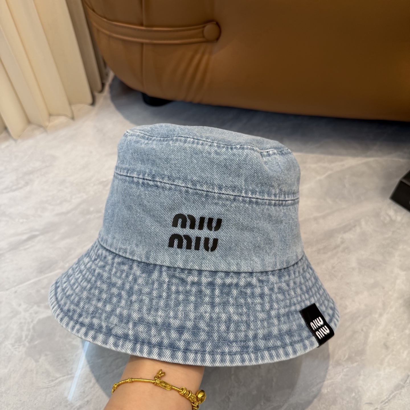 【Miumiu缪缪】新款牛仔订单款渔夫帽，大牌款超好搭配，赶紧入手！