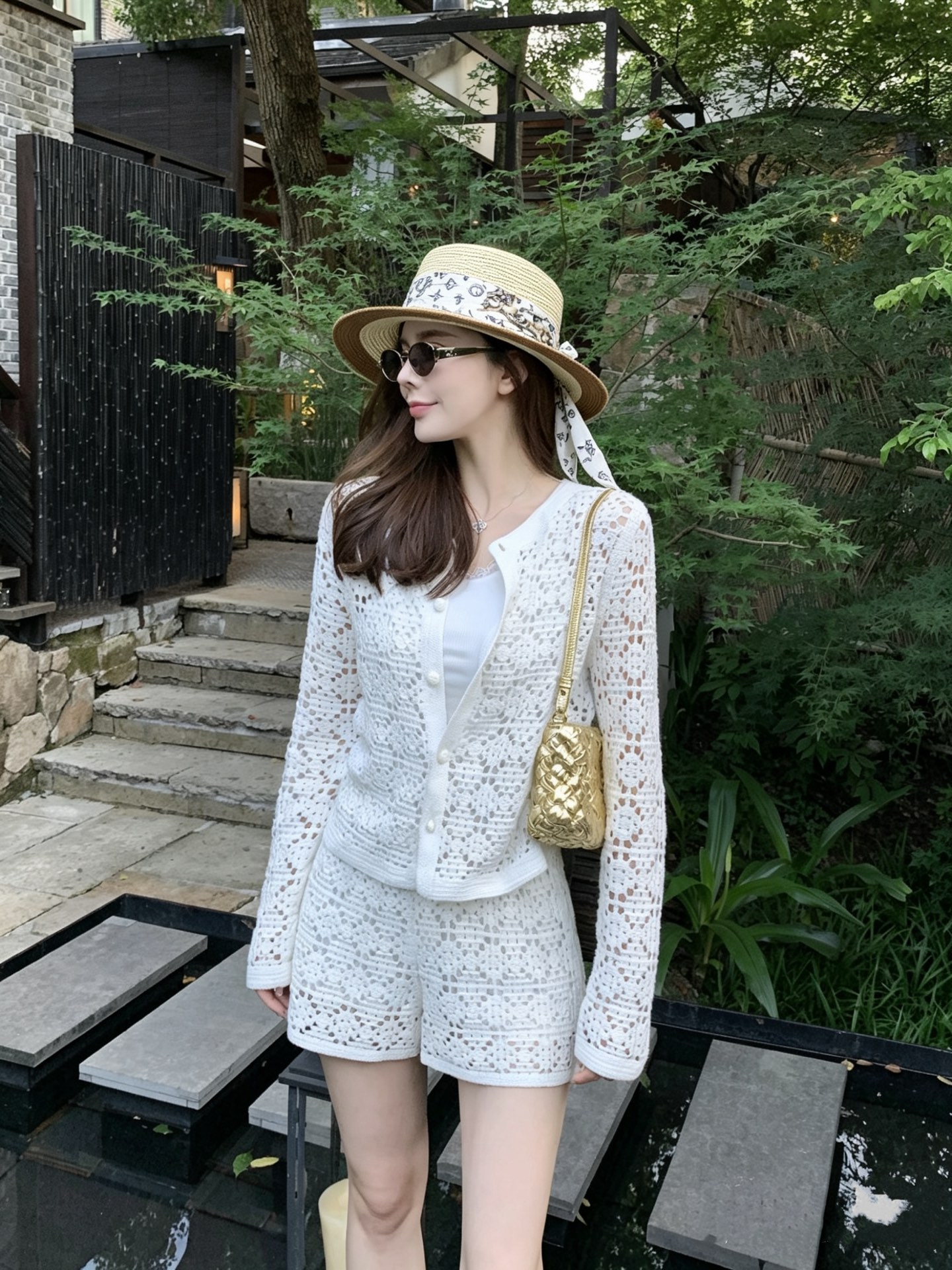 🌹LV草帽👒新款飘带🎀爆款👉高端品质，LV礼帽👒个性时尚，霸气十足，做工细节精细，👍百搭单品～出街首选，