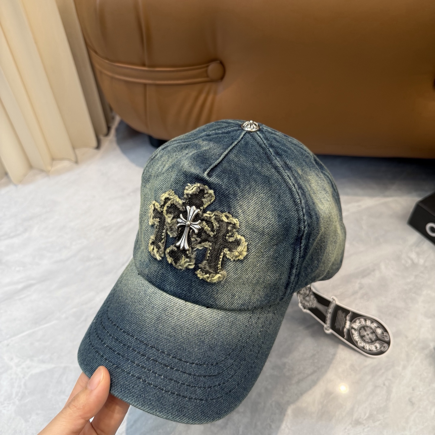 克罗心新款高品质洗水牛仔棒球帽，高端定制版！网红时尚博主同款！墙裂推荐！质量巨好！头围57cm