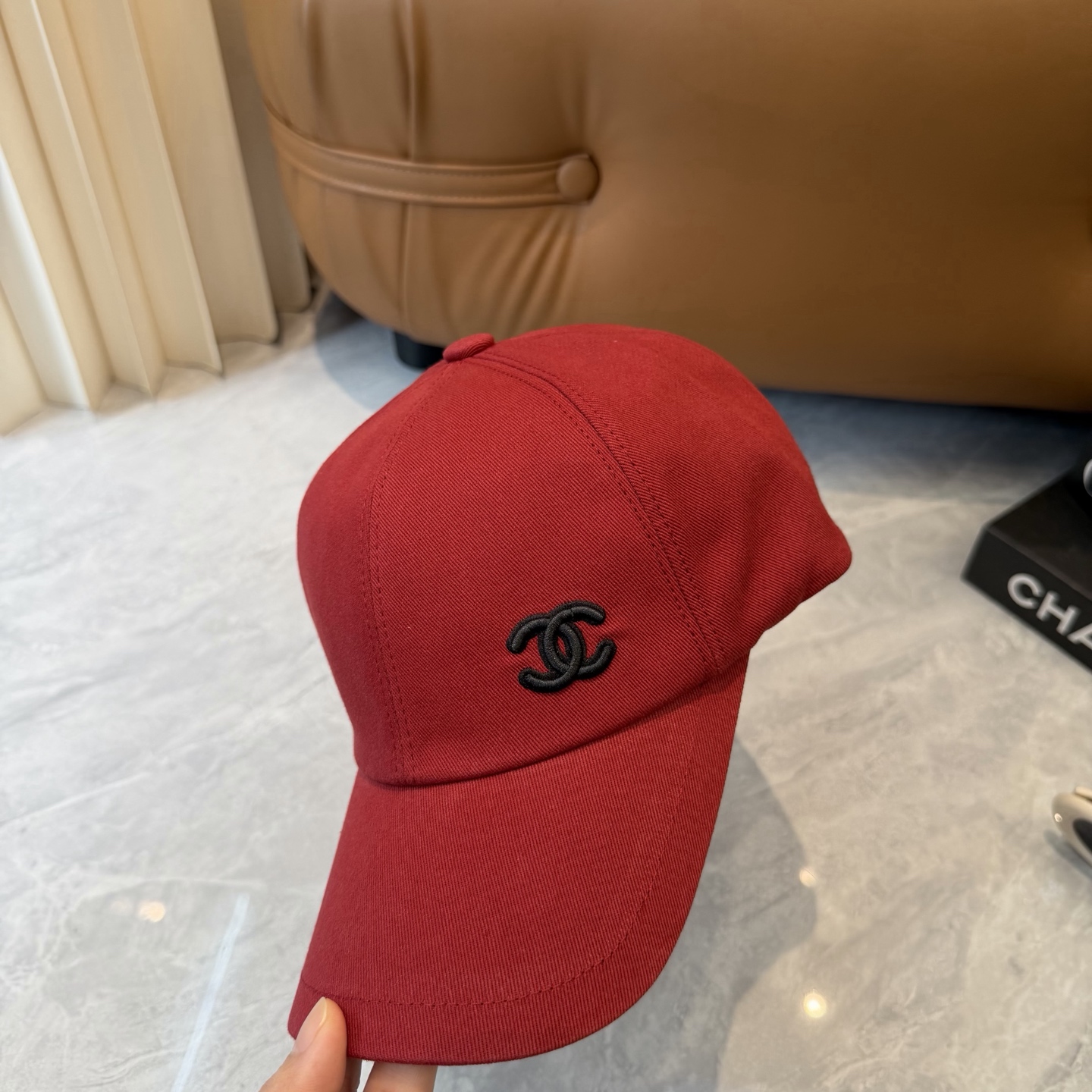爆款CELINE（赛琳）简约字母明星同款最新棒球帽，时尚潮流，高端做工！每一个帽子都是用心之作！非一般的