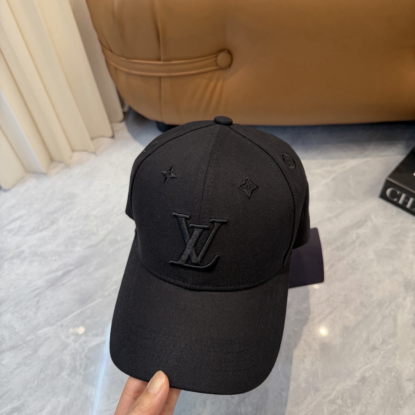 🧢LV路易威登🧢 官网高版出货，刺绣棒球帽，非常经典的经典，流行的复古美，四季可用，出门必备，非常显脸小