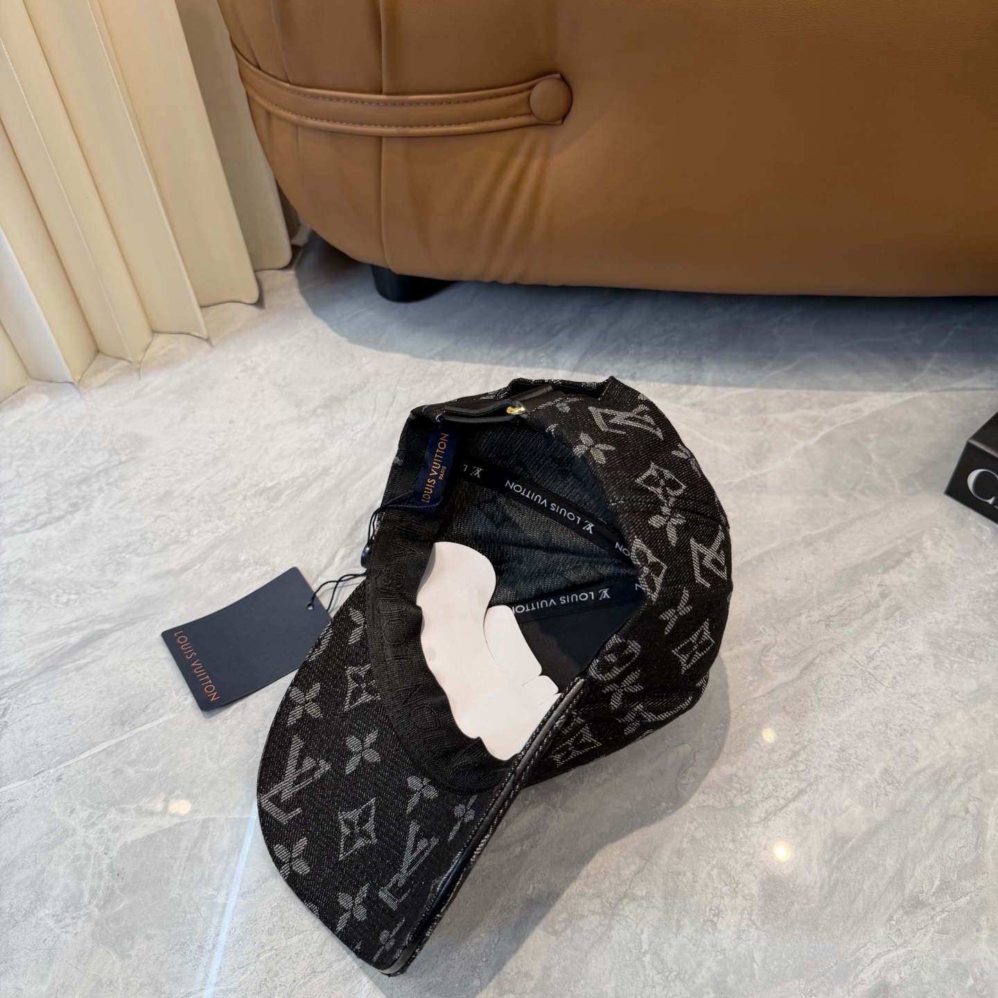 LV路易威登官网同步高版本 新款牛仔棒球帽🧢火爆技术升级，满印logo经典牛仔风街头风十足更符合现在时尚