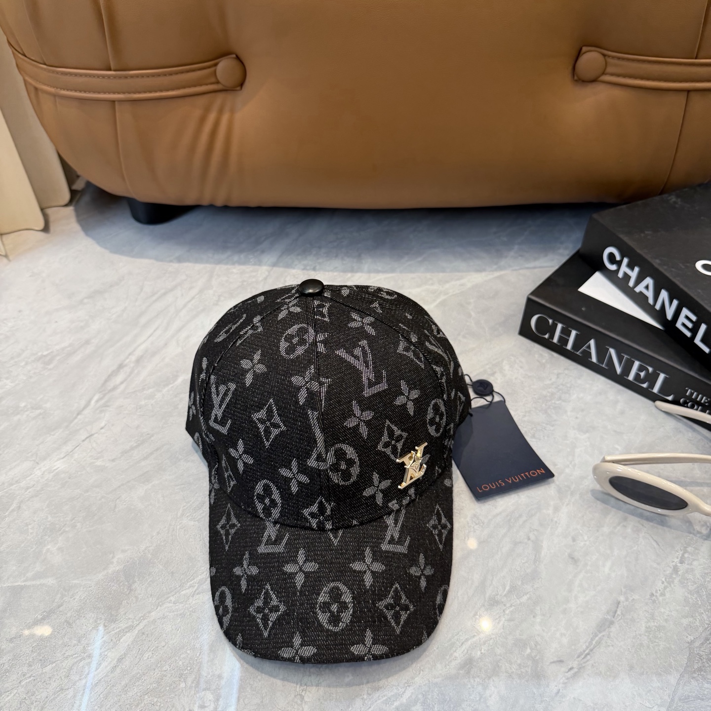 LV路易威登官网同步高版本 新款牛仔棒球帽🧢火爆技术升级，满印logo经典牛仔风街头风十足更符合现在时尚