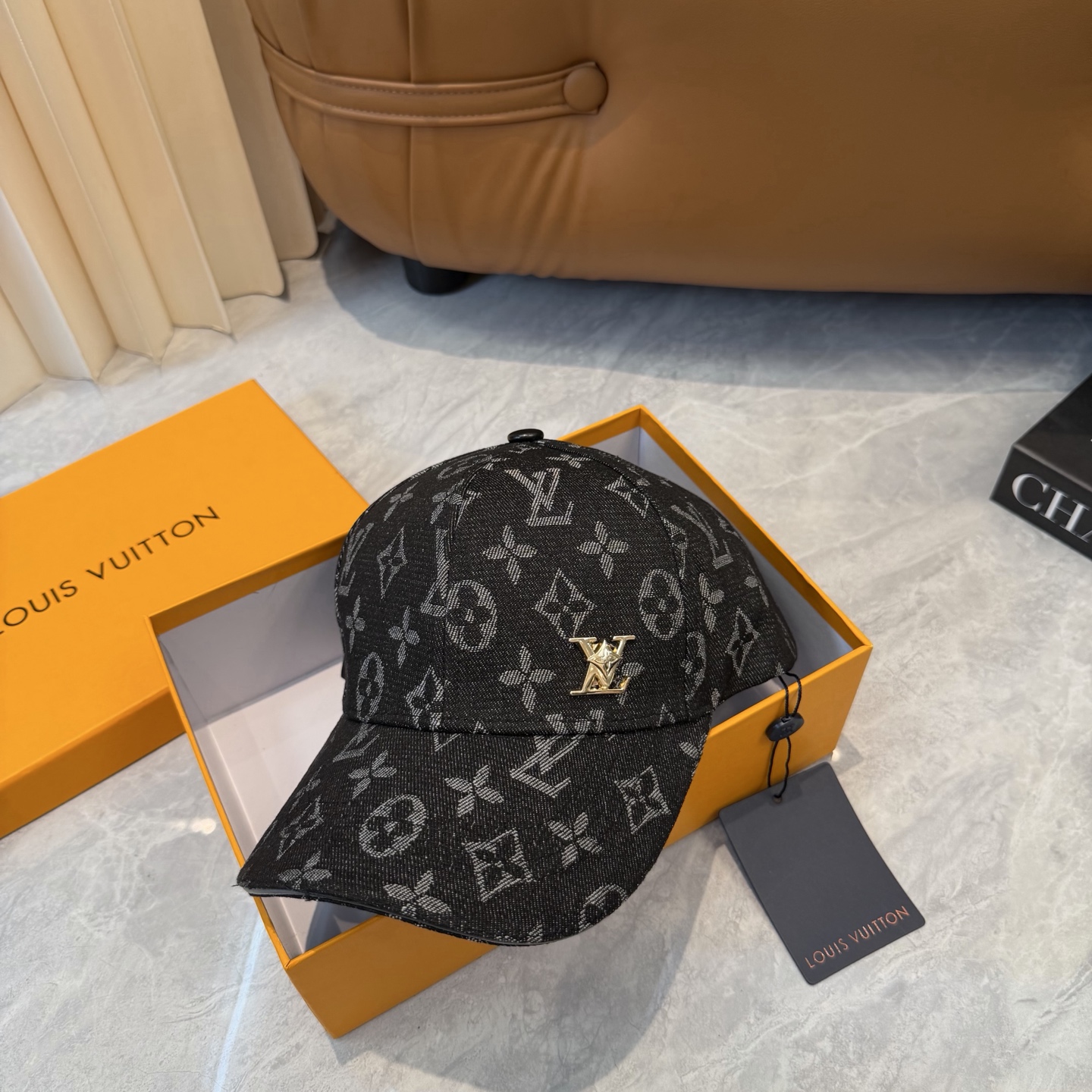 LV路易威登官网同步高版本 新款牛仔棒球帽🧢火爆技术升级，满印logo经典牛仔风街头风十足更符合现在时尚