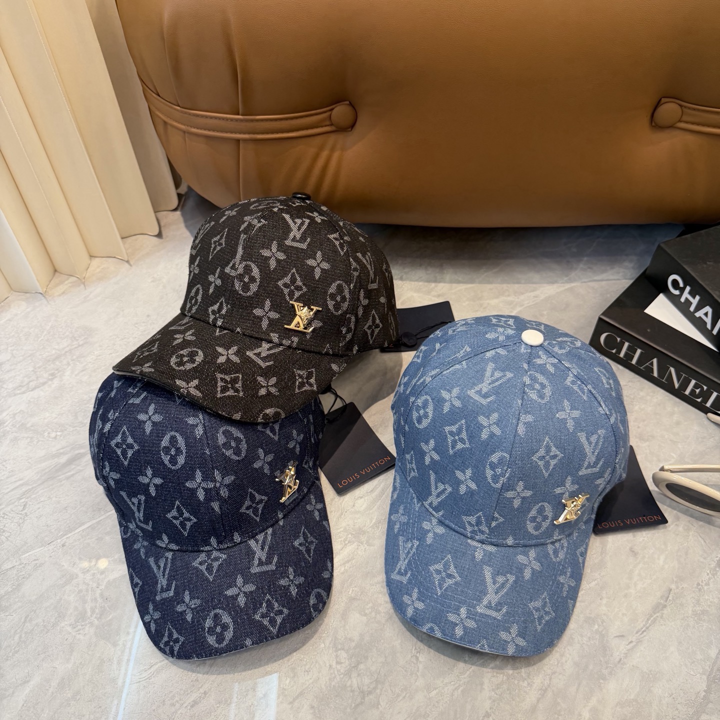LV路易威登官网同步高版本 新款牛仔棒球帽🧢火爆技术升级，满印logo经典牛仔风街头风十足更符合现在时尚