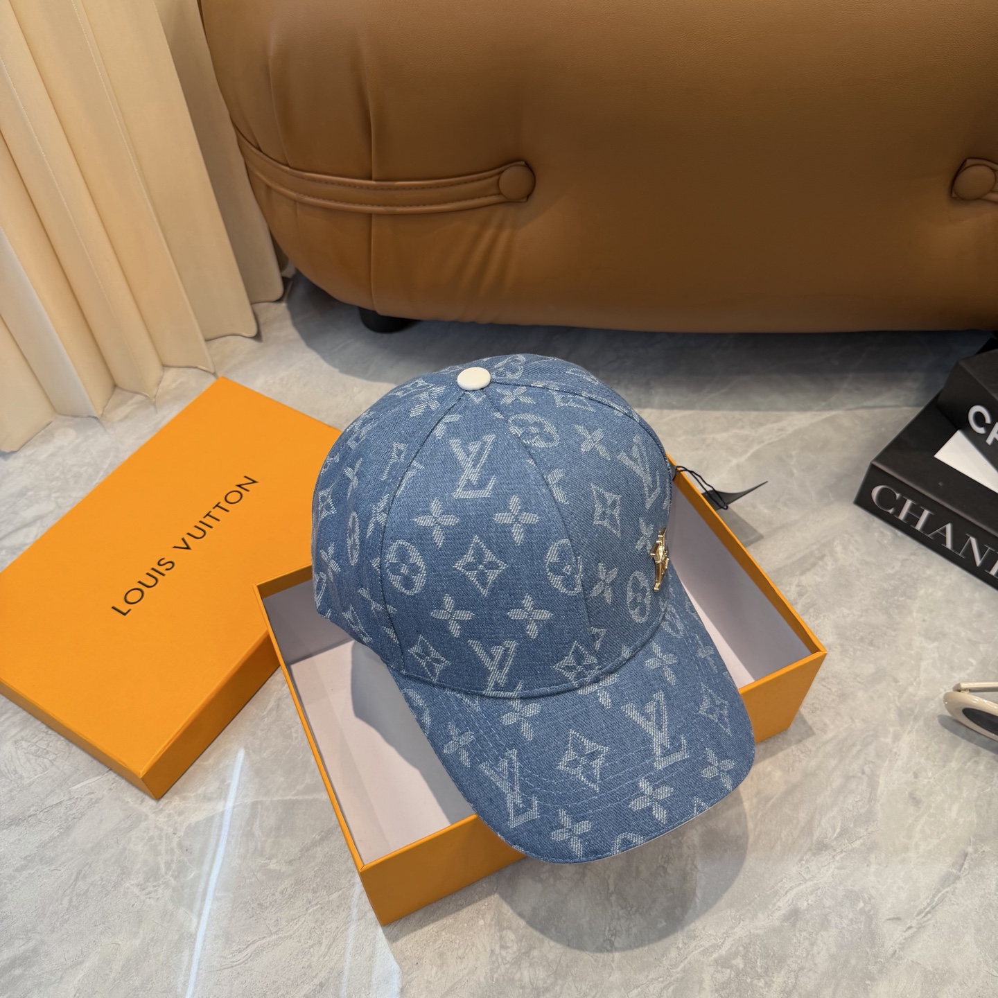 LV路易威登官网同步高版本 新款牛仔棒球帽🧢火爆技术升级，满印logo经典牛仔风街头风十足更符合现在时尚