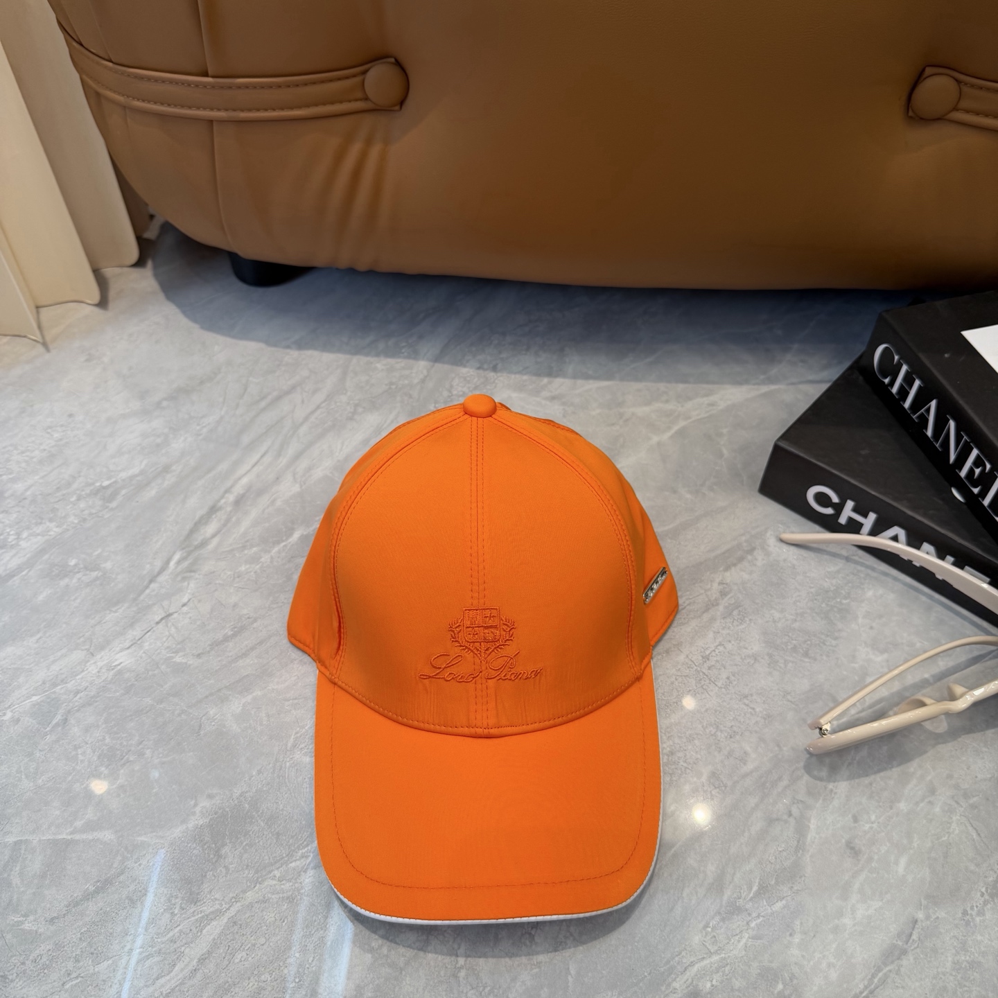 Loro Piana(诺悠翩雅) 专柜新款高版本棒球帽，大牌同步，超好出货！颜色做的太特别了～闭眼入 全