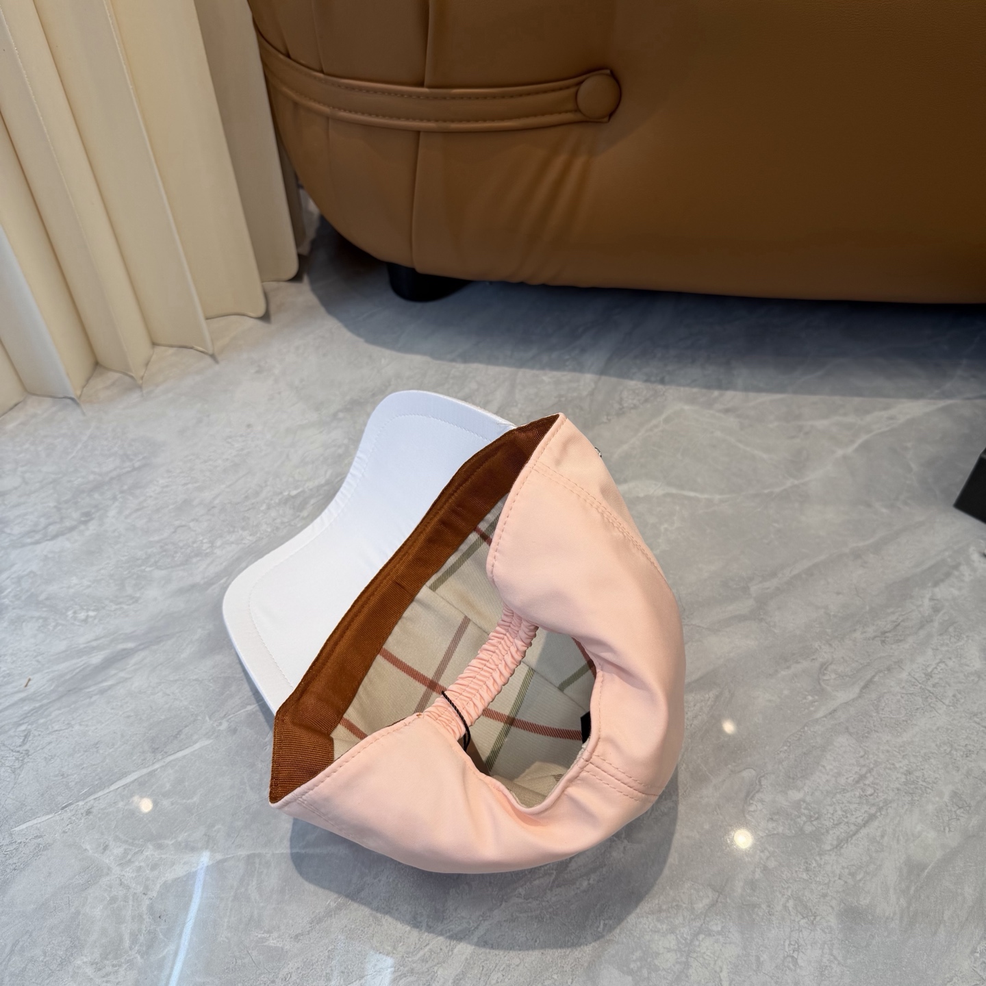Loro Piana(诺悠翩雅) 专柜新款高版本棒球帽，大牌同步，超好出货！颜色做的太特别了～闭眼入 全