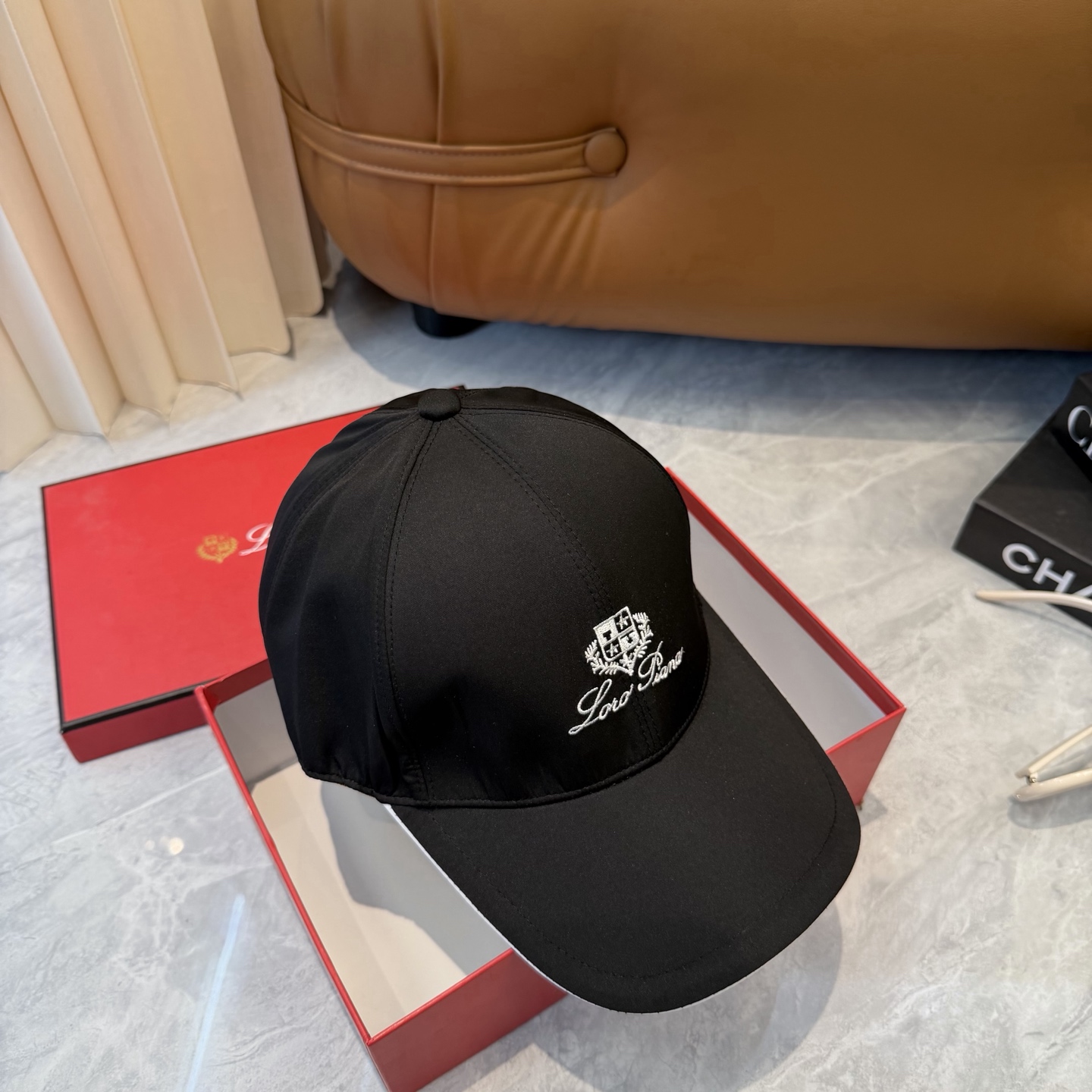 Loro Piana(诺悠翩雅) 专柜新款高版本棒球帽，大牌同步，超好出货！颜色做的太特别了～闭眼入 全