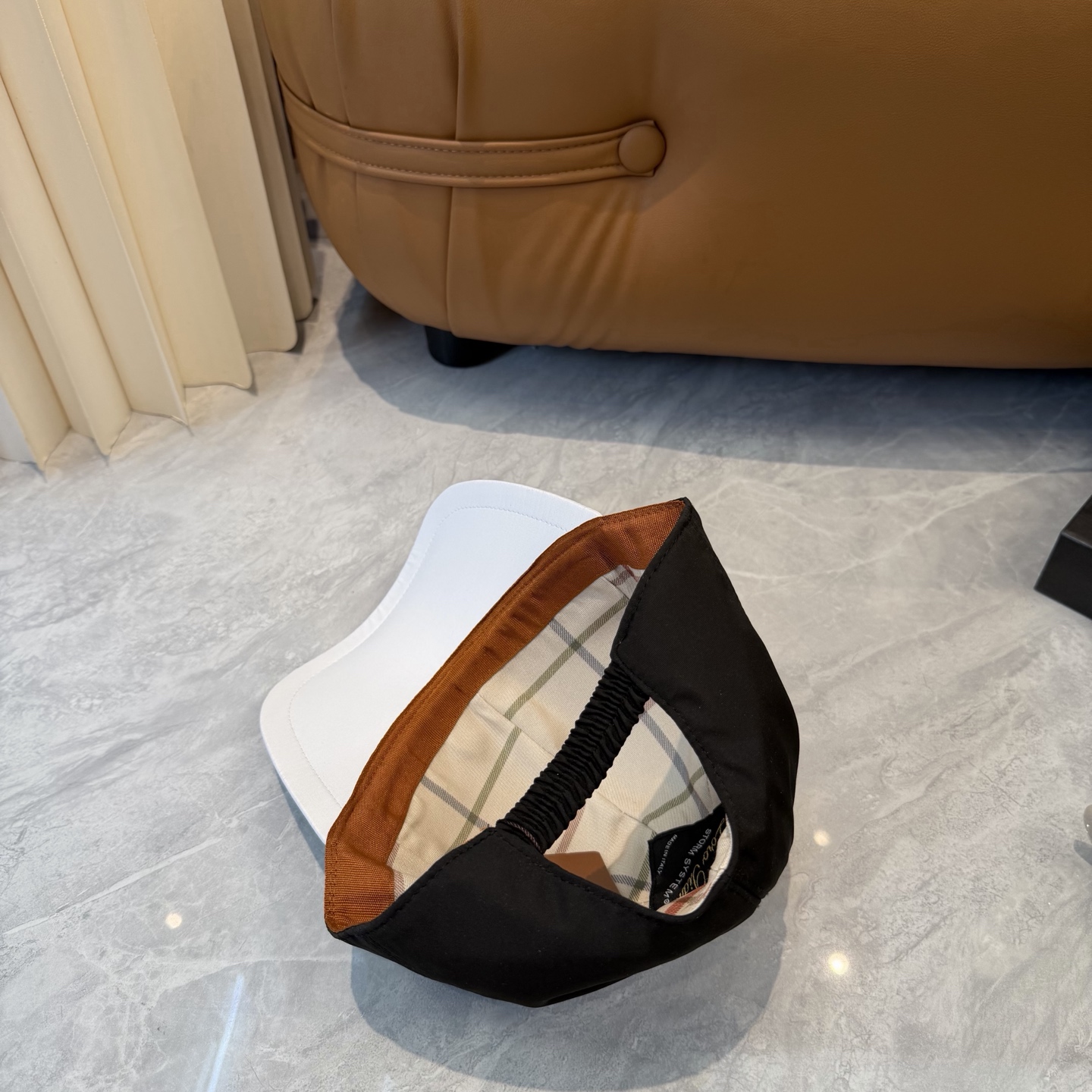 Loro Piana(诺悠翩雅) 专柜新款高版本棒球帽，大牌同步，超好出货！颜色做的太特别了～闭眼入 全