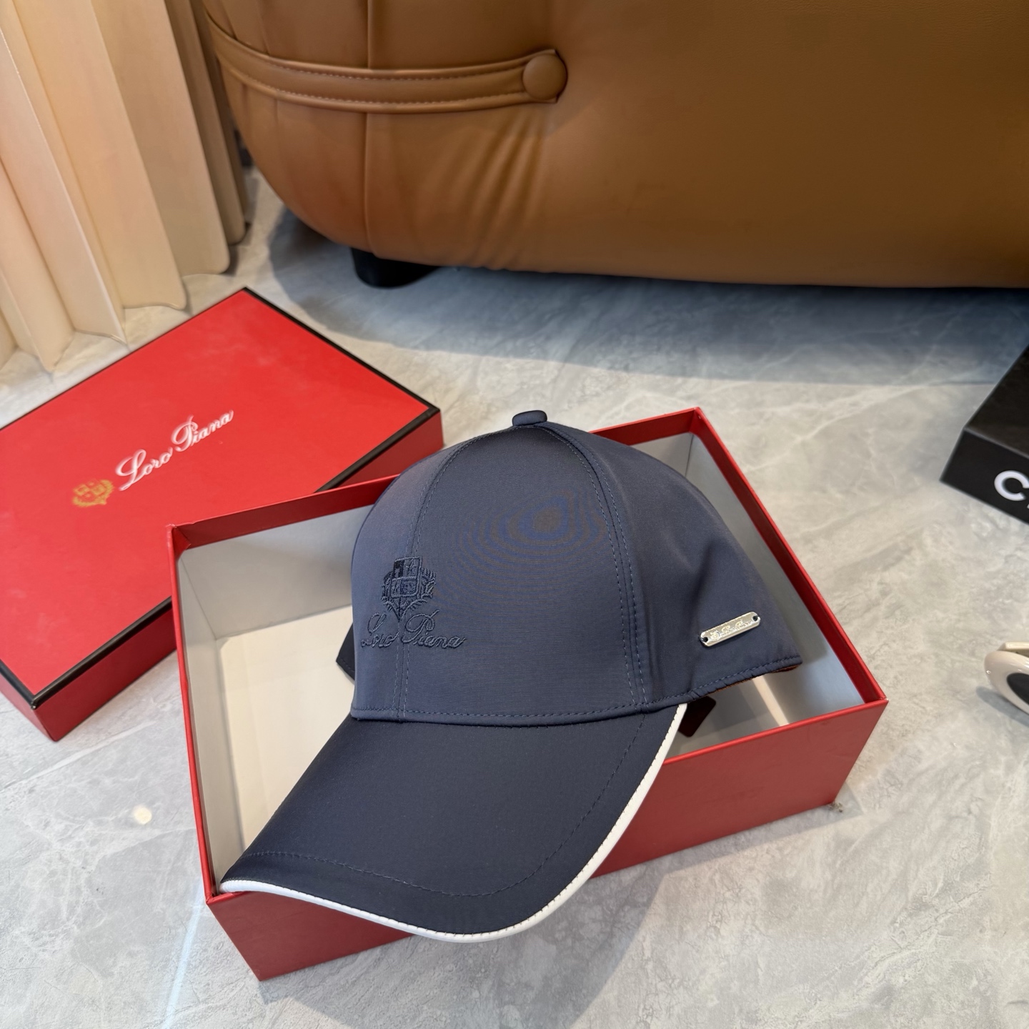 Loro Piana(诺悠翩雅) 专柜新款高版本棒球帽，大牌同步，超好出货！颜色做的太特别了～闭眼入 全