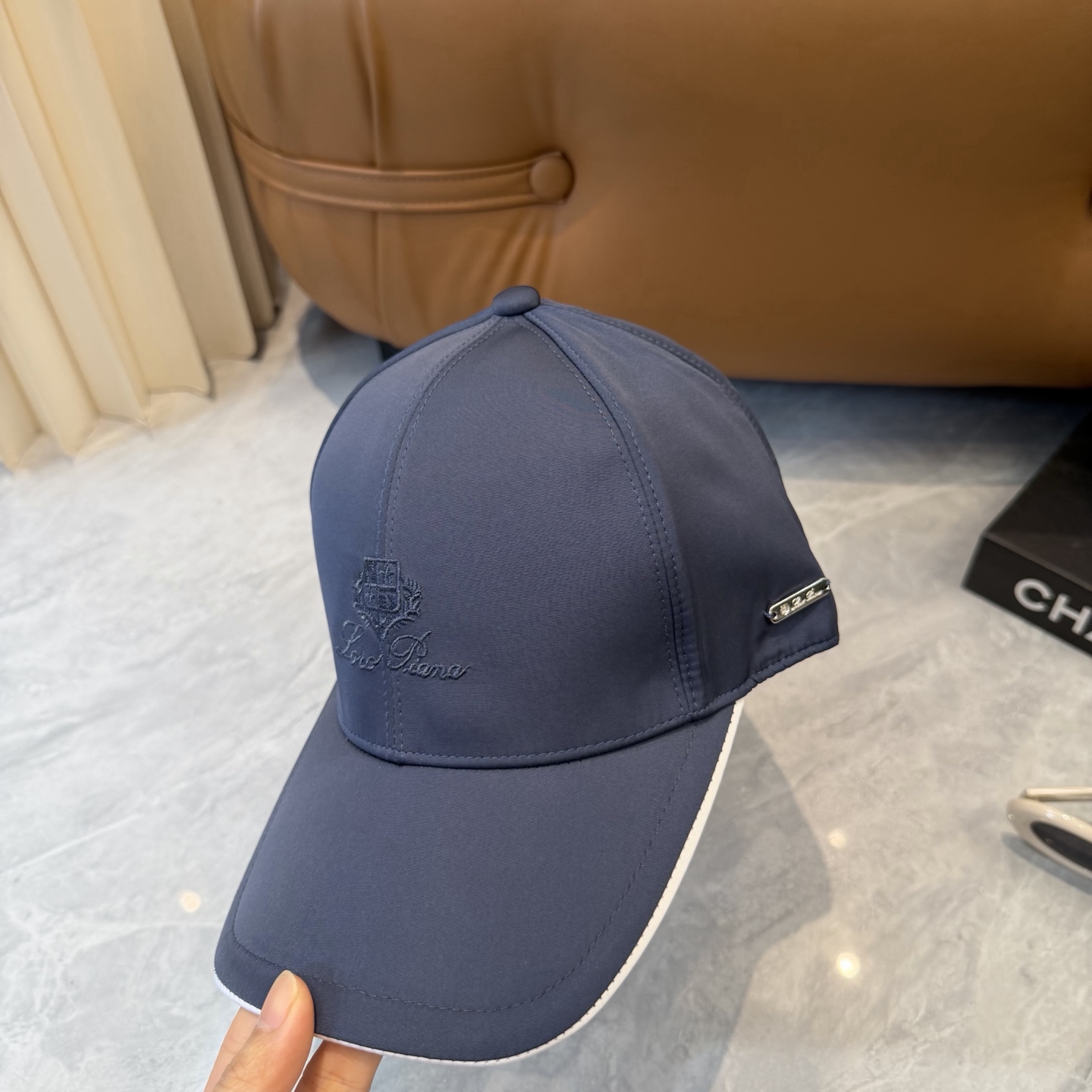 Loro Piana(诺悠翩雅) 专柜新款高版本棒球帽，大牌同步，超好出货！颜色做的太特别了～闭眼入 全
