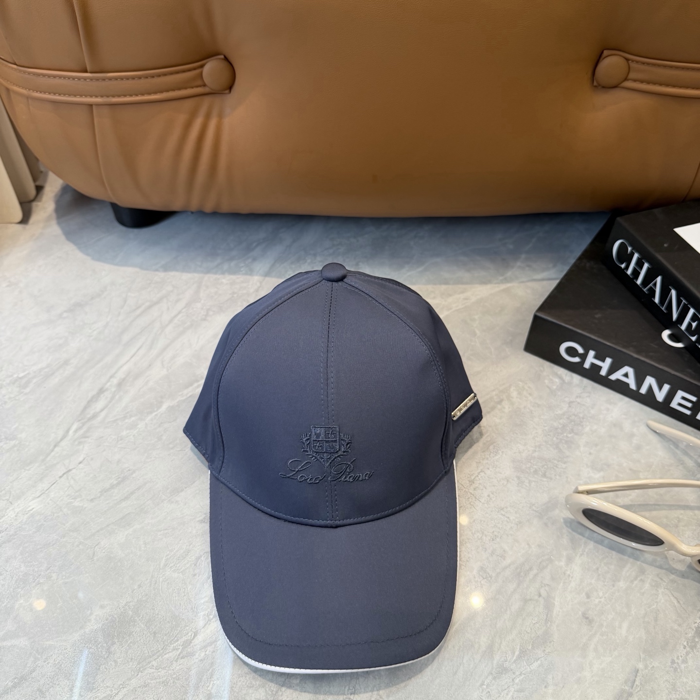 Loro Piana(诺悠翩雅) 专柜新款高版本棒球帽，大牌同步，超好出货！颜色做的太特别了～闭眼入 全