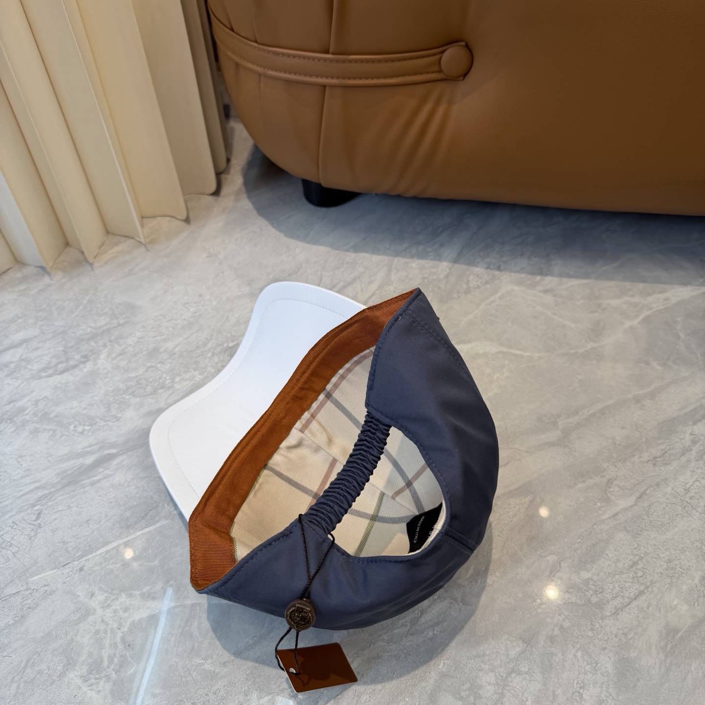 Loro Piana(诺悠翩雅) 专柜新款高版本棒球帽，大牌同步，超好出货！颜色做的太特别了～闭眼入 全