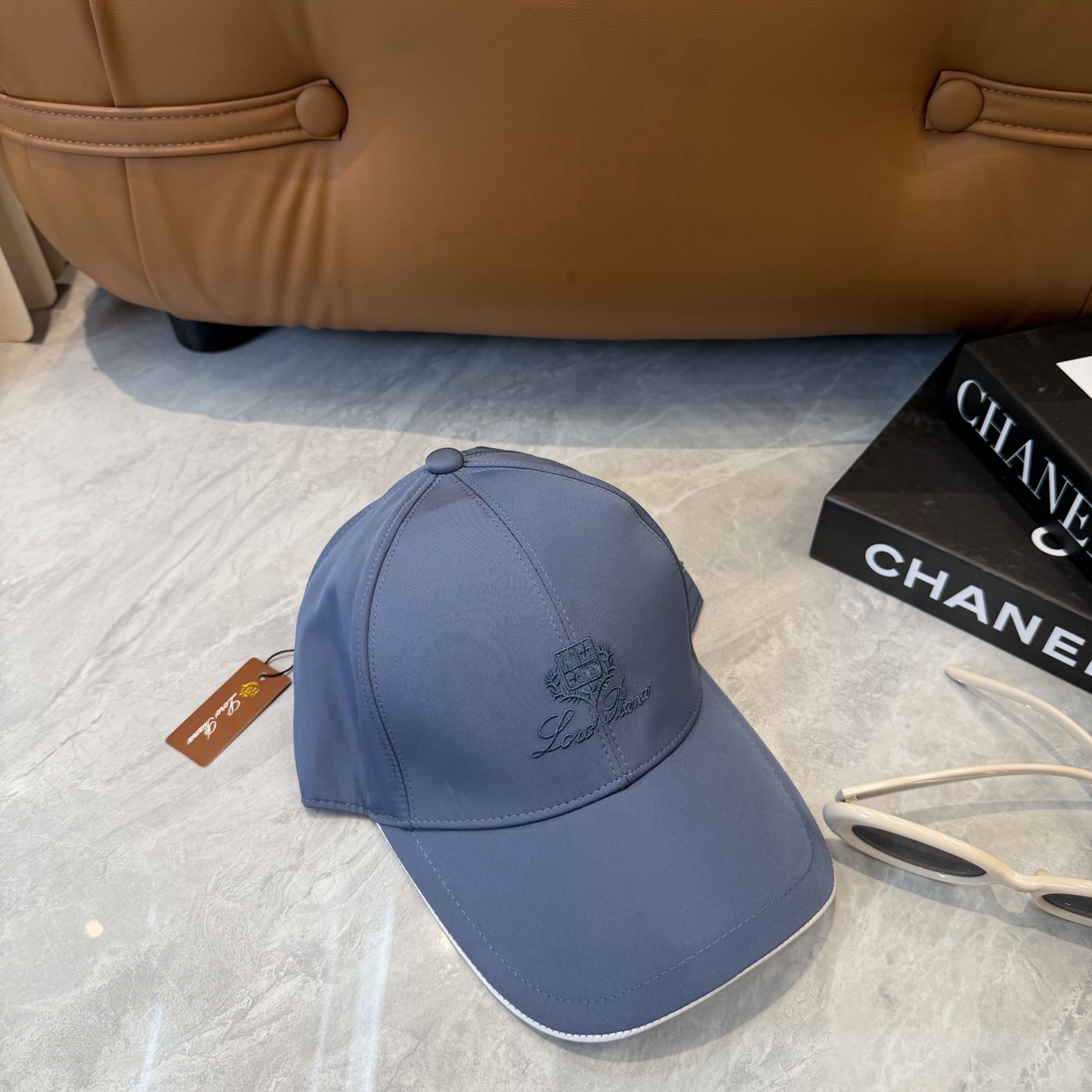 Loro Piana(诺悠翩雅) 专柜新款高版本棒球帽，大牌同步，超好出货！颜色做的太特别了～闭眼入 全