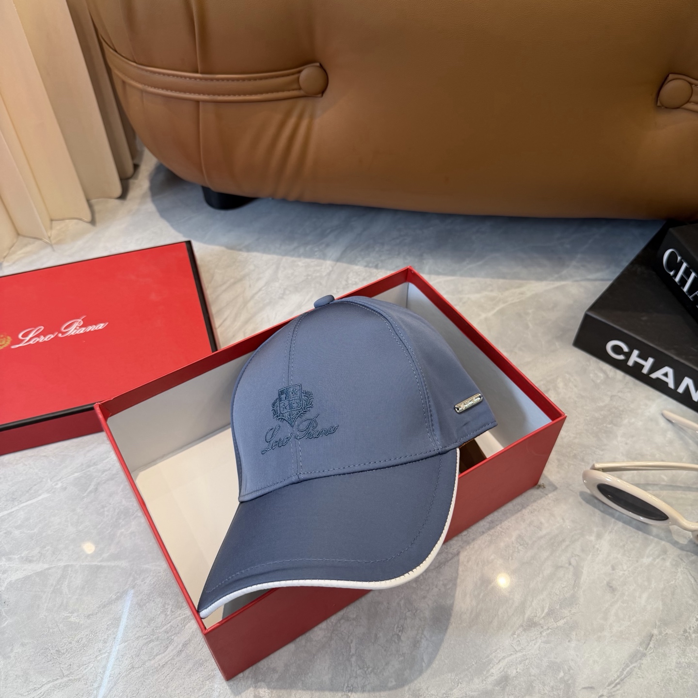 Loro Piana(诺悠翩雅) 专柜新款高版本棒球帽，大牌同步，超好出货！颜色做的太特别了～闭眼入 全