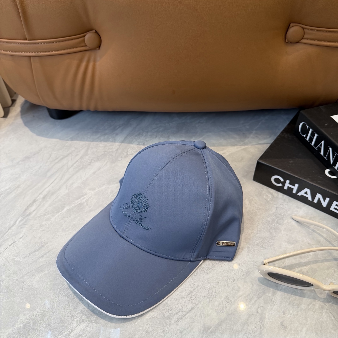 Loro Piana(诺悠翩雅) 专柜新款高版本棒球帽，大牌同步，超好出货！颜色做的太特别了～闭眼入 全