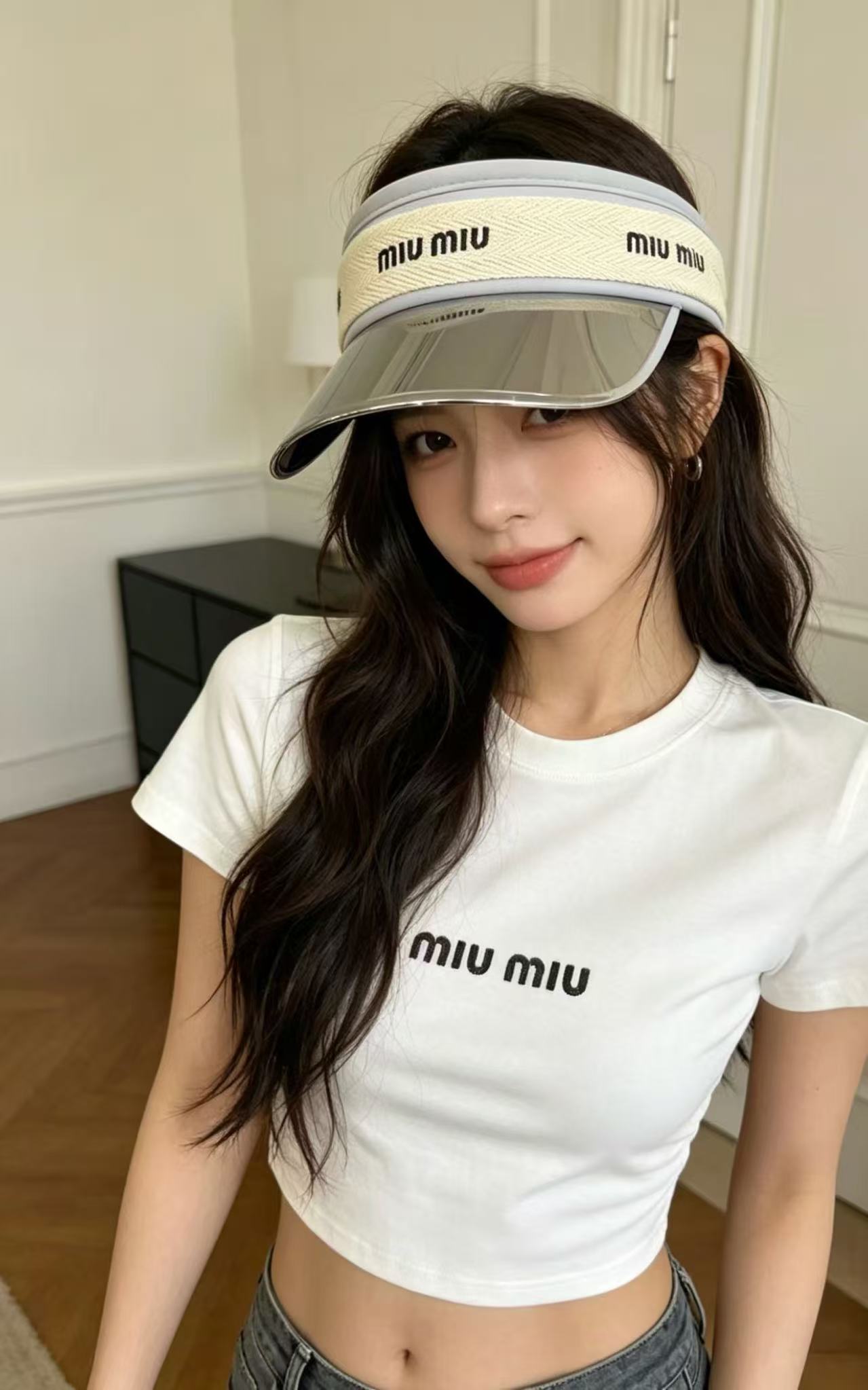 miu miu定制空顶帽🎱时尚与实用完美融合🪄全棉面料 防蓝光PV镜片✌️帽围可自由调节大小🎊适合每一个