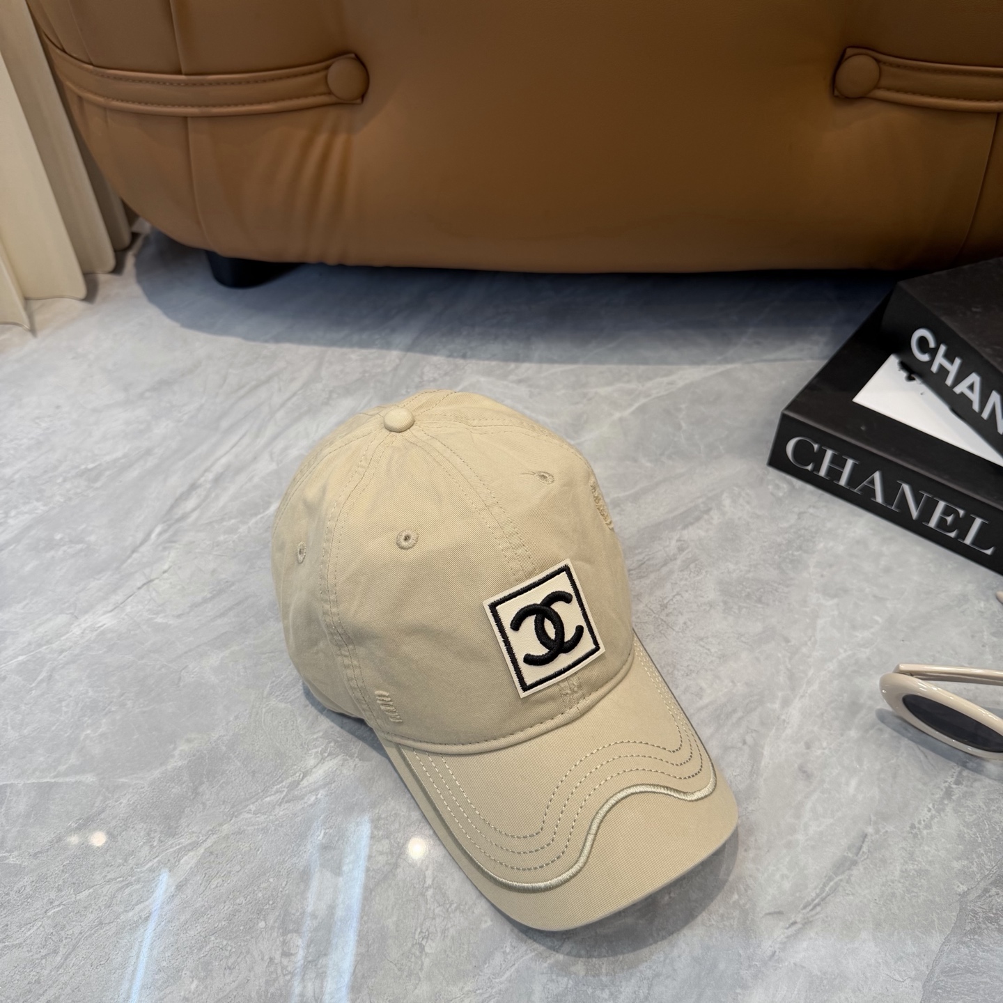 【CHANEL香奈儿】春夏新款简约小香logo棒球帽，新款出货，大牌款超好搭配，赶紧入手！