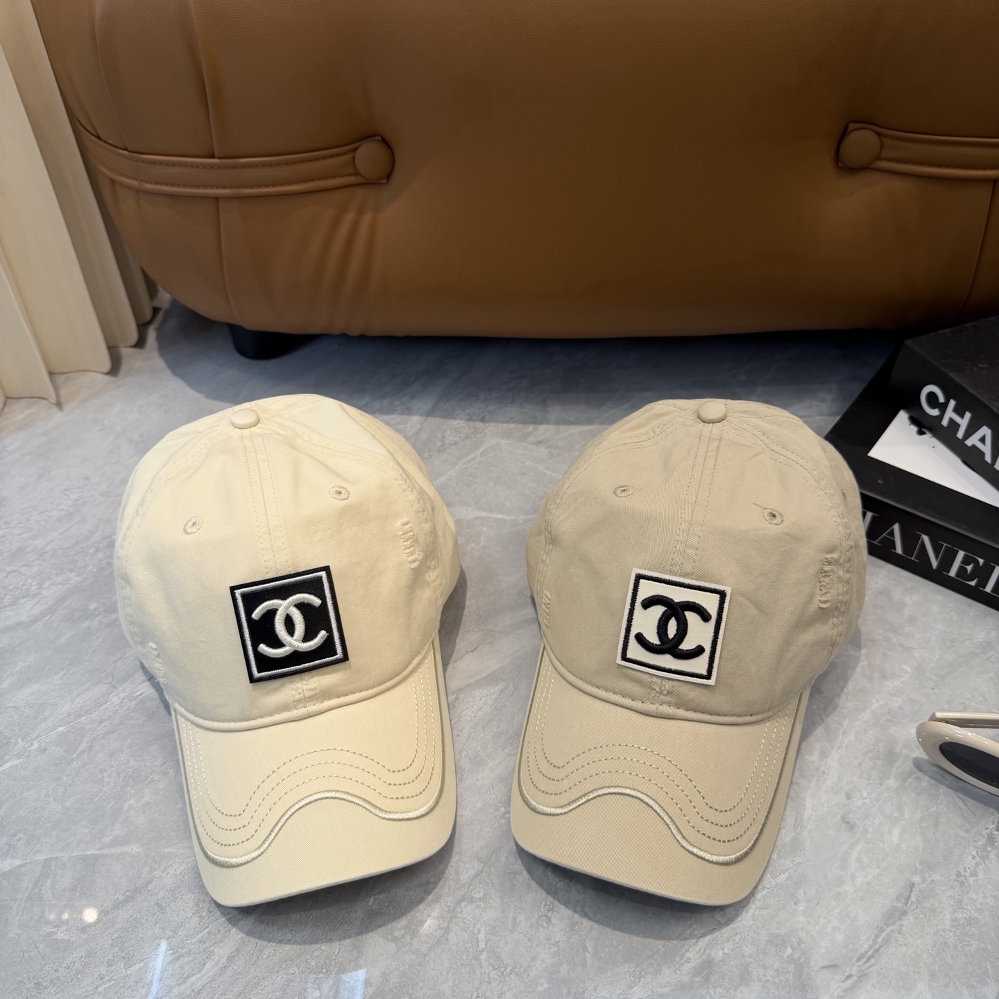 【CHANEL香奈儿】春夏新款简约小香logo棒球帽，新款出货，大牌款超好搭配，赶紧入手！