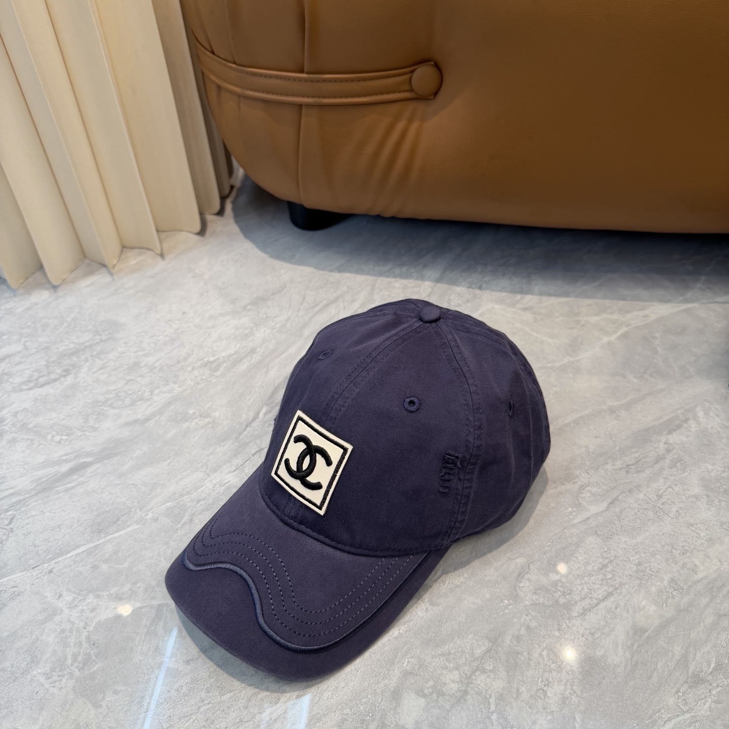 【CHANEL香奈儿】春夏新款简约小香logo棒球帽，新款出货，大牌款超好搭配，赶紧入手！