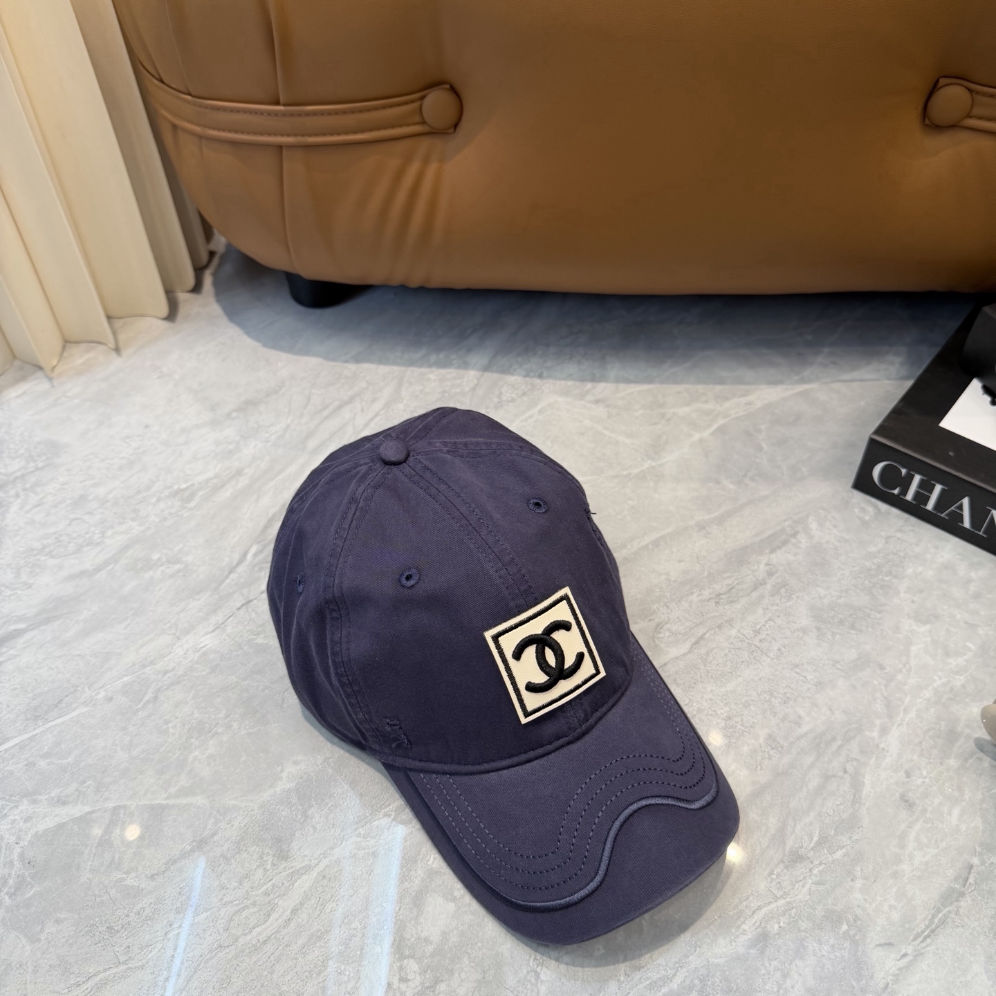 【CHANEL香奈儿】春夏新款简约小香logo棒球帽，新款出货，大牌款超好搭配，赶紧入手！