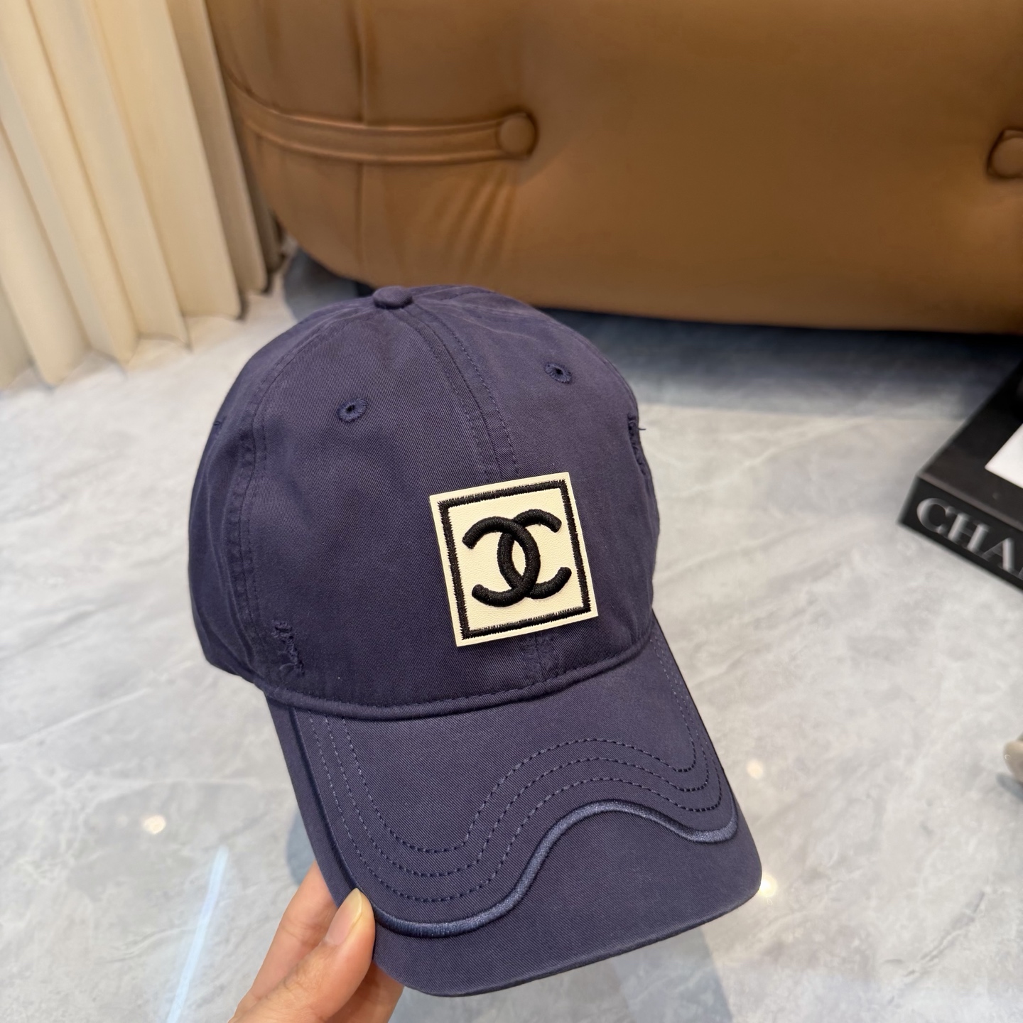 【CHANEL香奈儿】春夏新款简约小香logo棒球帽，新款出货，大牌款超好搭配，赶紧入手！