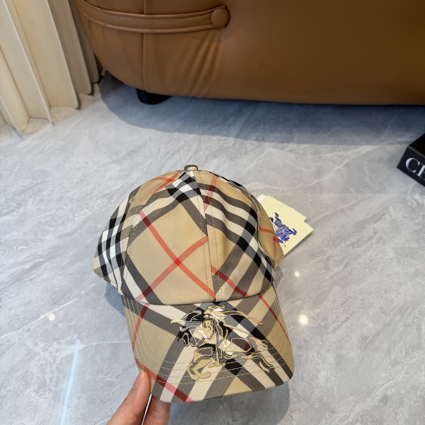 Burberry Burberry（巴宝莉） 棒球帽 款纯棉内里，轻盈透气。完美版型， 品质，独家 摄，男女适用