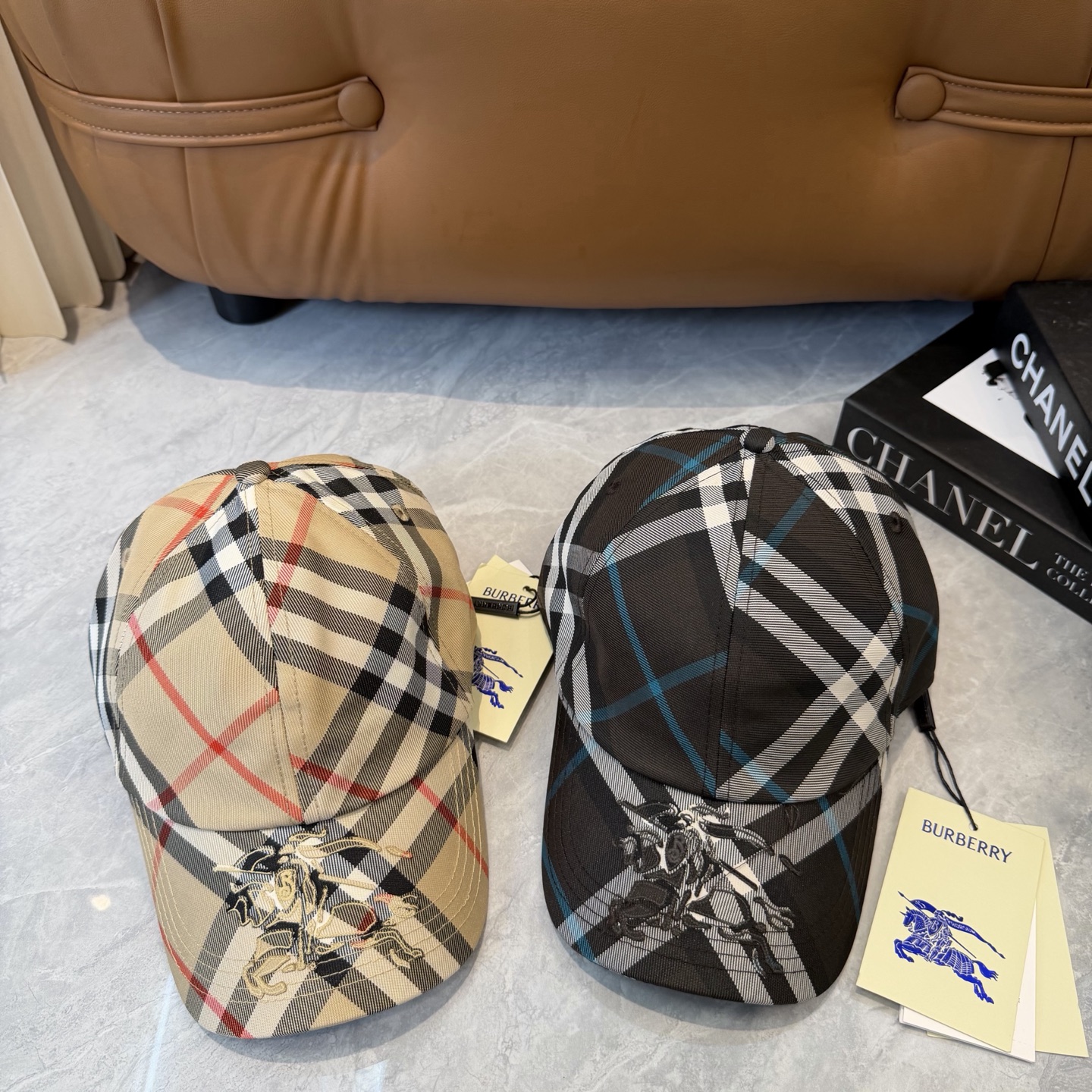 Burberry Burberry（巴宝莉） 棒球帽 款纯棉内里，轻盈透气。完美版型， 品质，独家 摄，男女适用