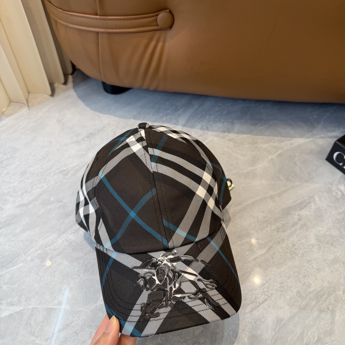 Burberry Burberry（巴宝莉） 棒球帽 款纯棉内里，轻盈透气。完美版型， 品质，独家 摄，男女适用