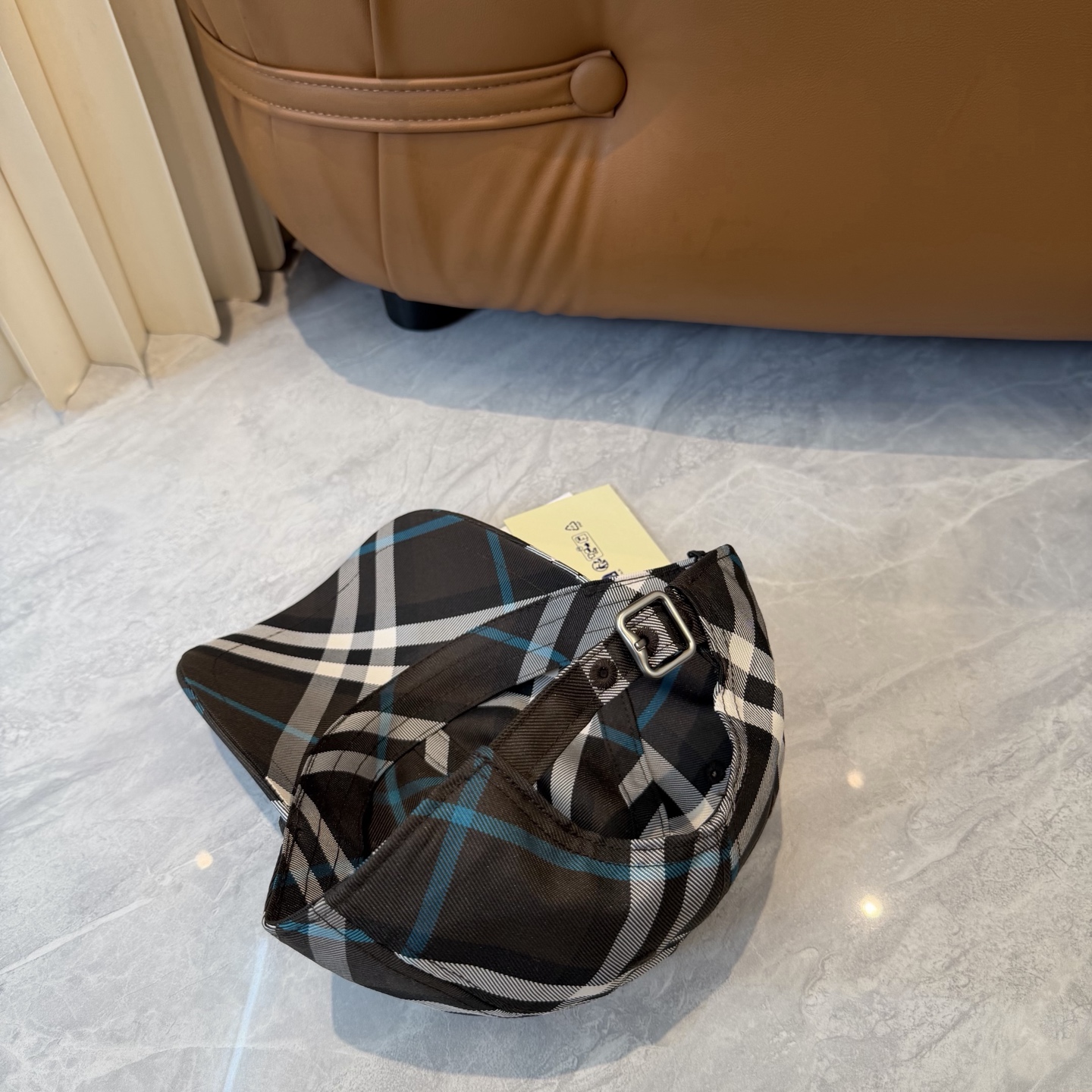 Burberry Burberry（巴宝莉） 棒球帽 款纯棉内里，轻盈透气。完美版型， 品质，独家 摄，男女适用