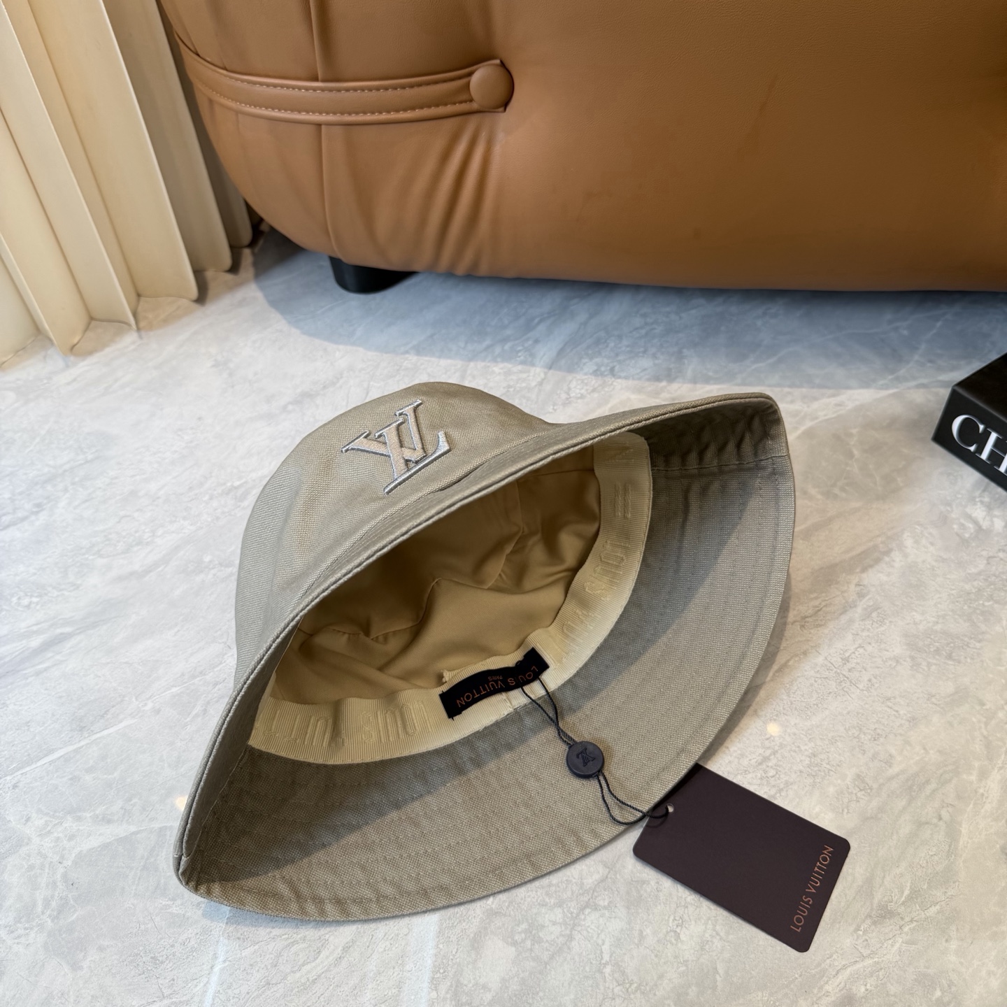 Louis Vuitton LV 路易威登 渔夫帽，刺绣logo