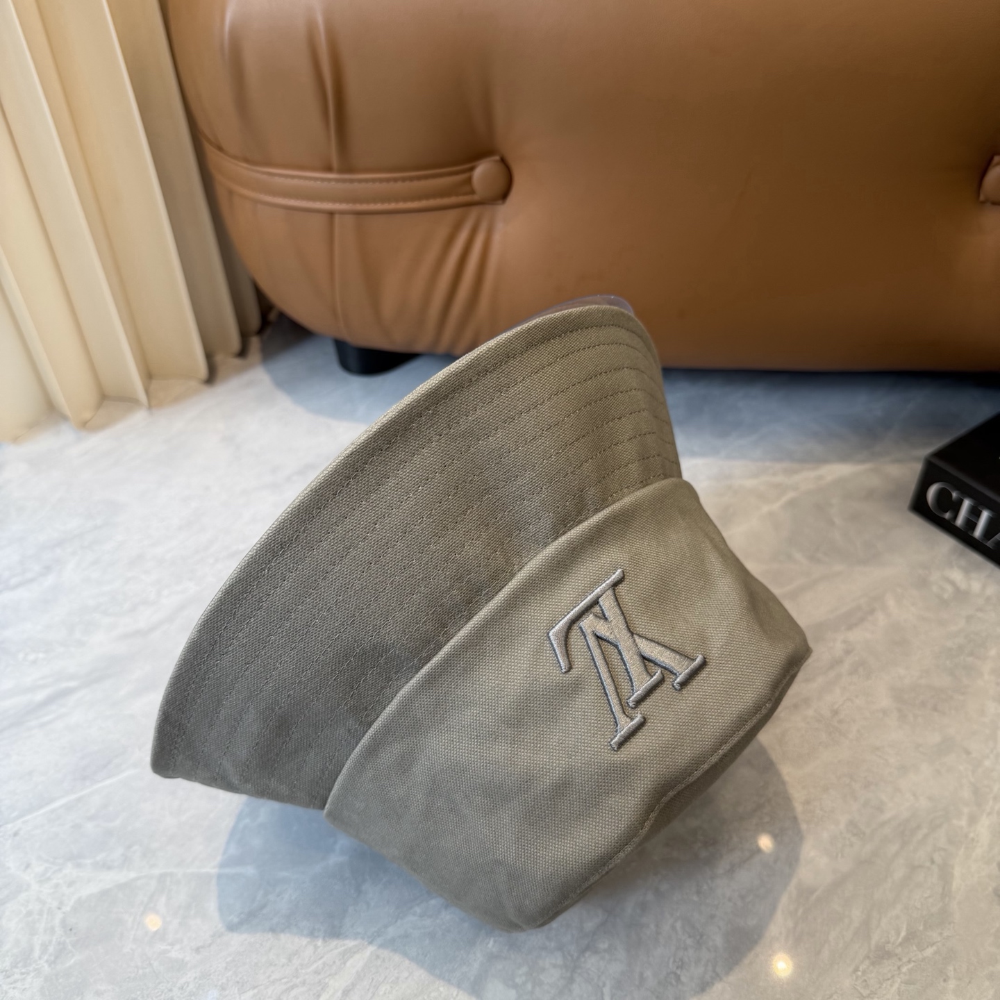 Louis Vuitton LV 路易威登 渔夫帽，刺绣logo